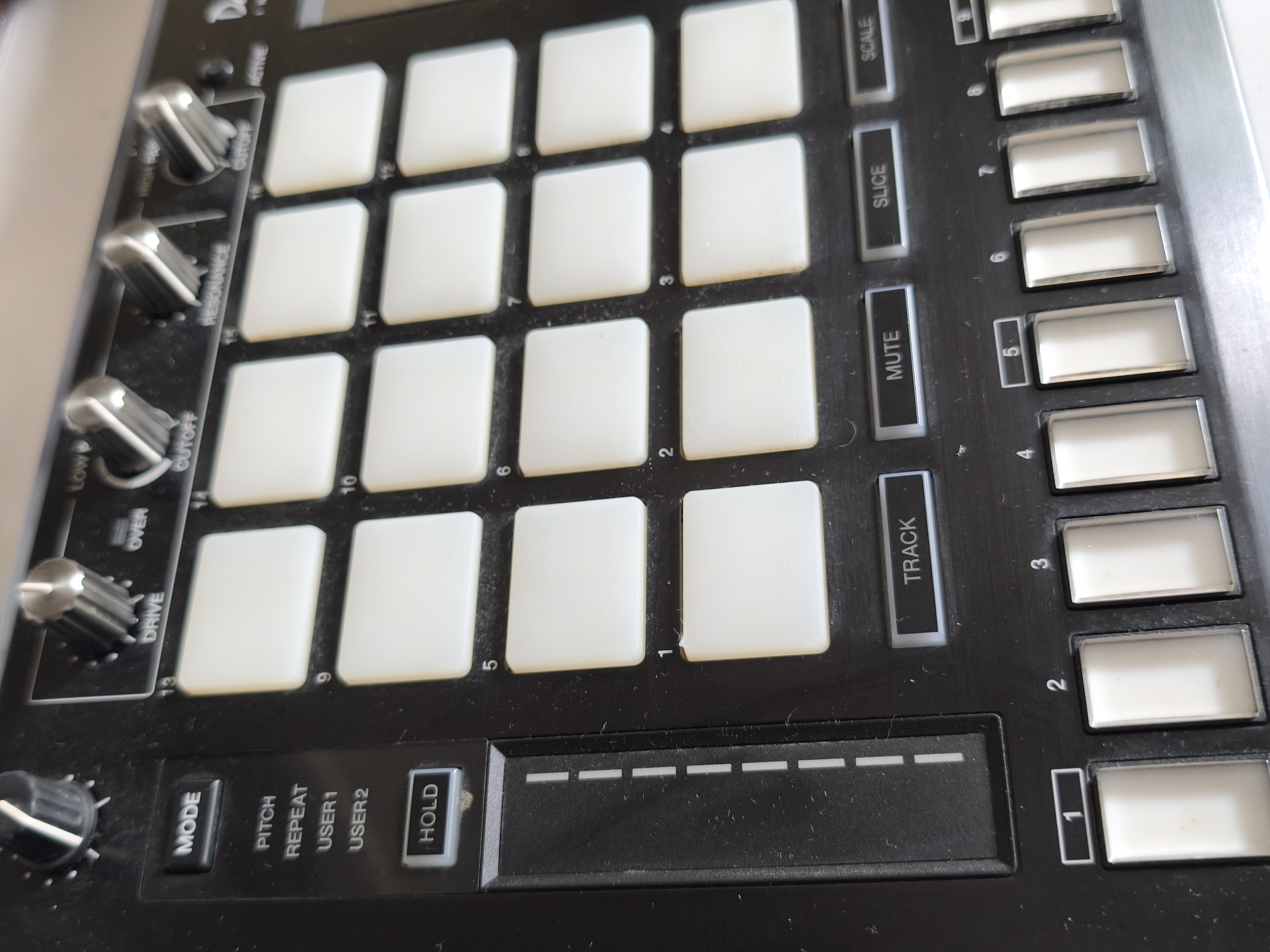 Pioneer Toraiz SP-16 (732)