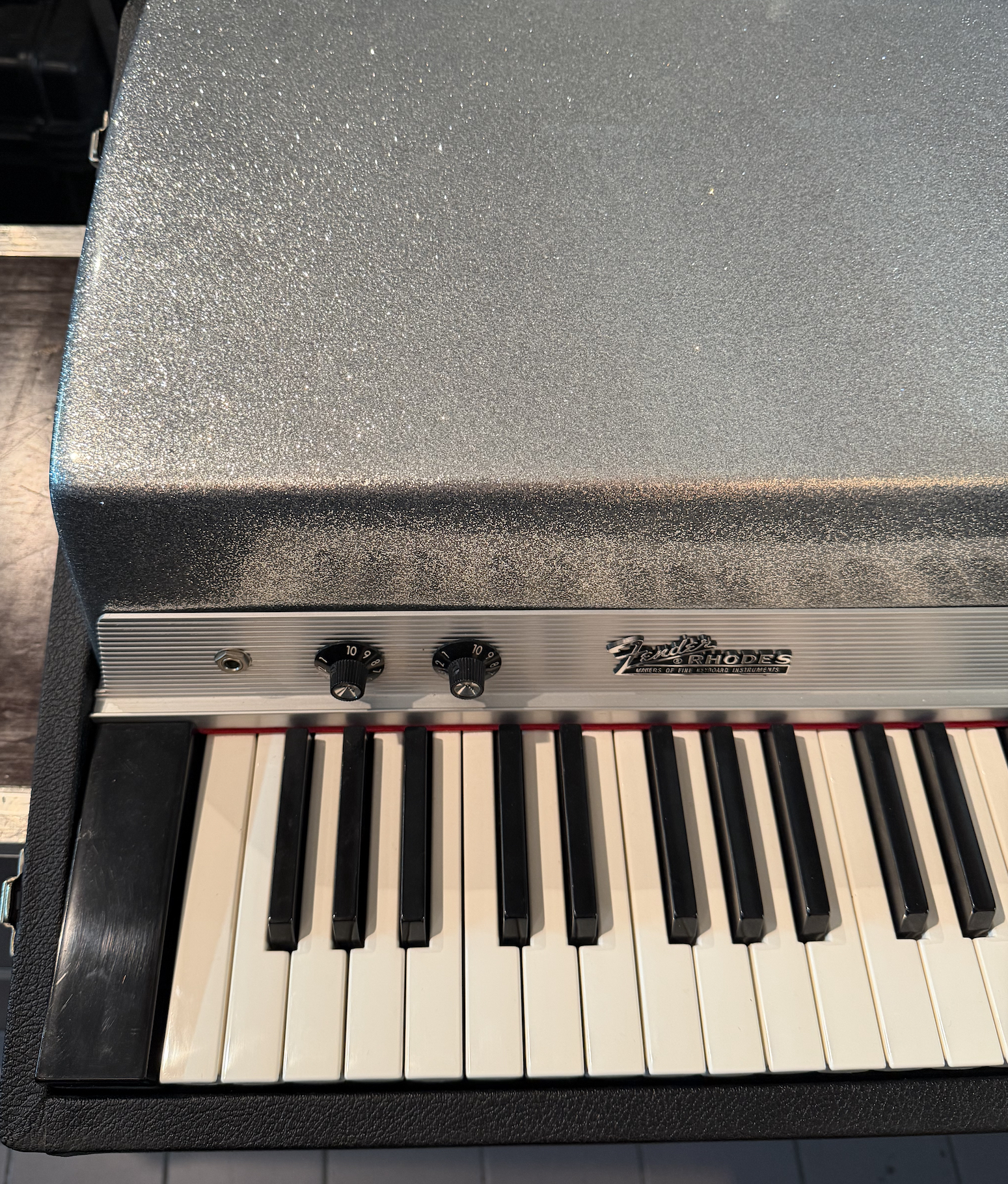 Rhodes PianoBass (29880)