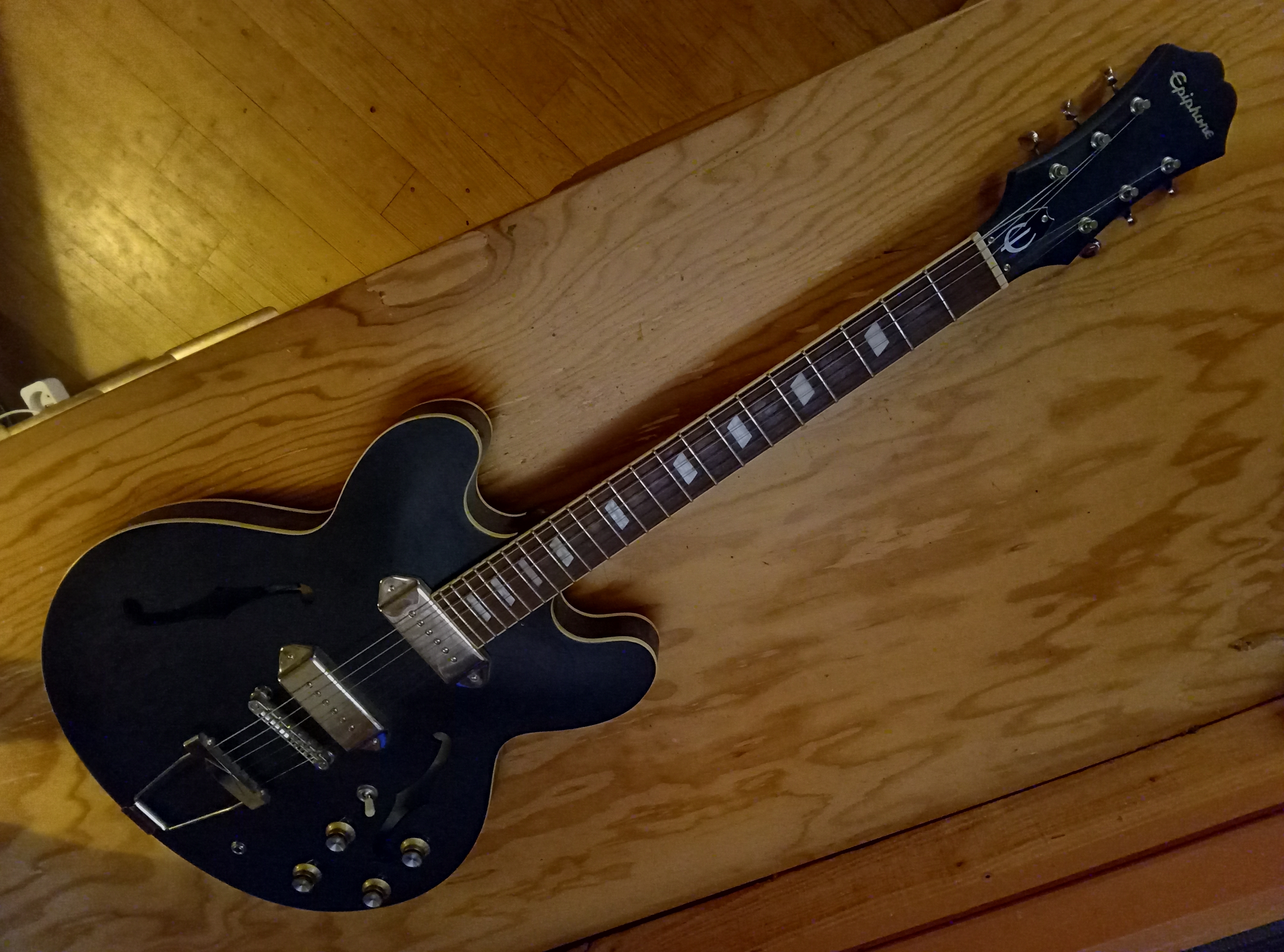 epiphone-casino-worn-6873107
