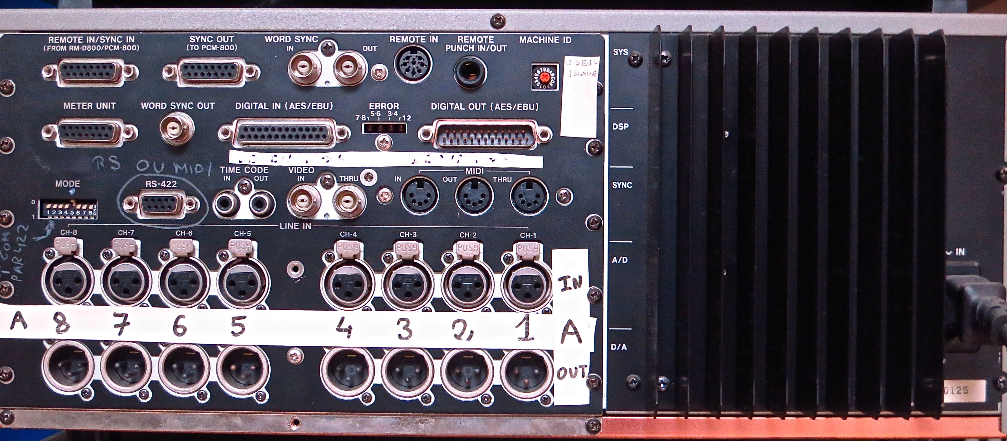 PCM 800 ARRIERE SYNCHRO AV TC EXT - 3