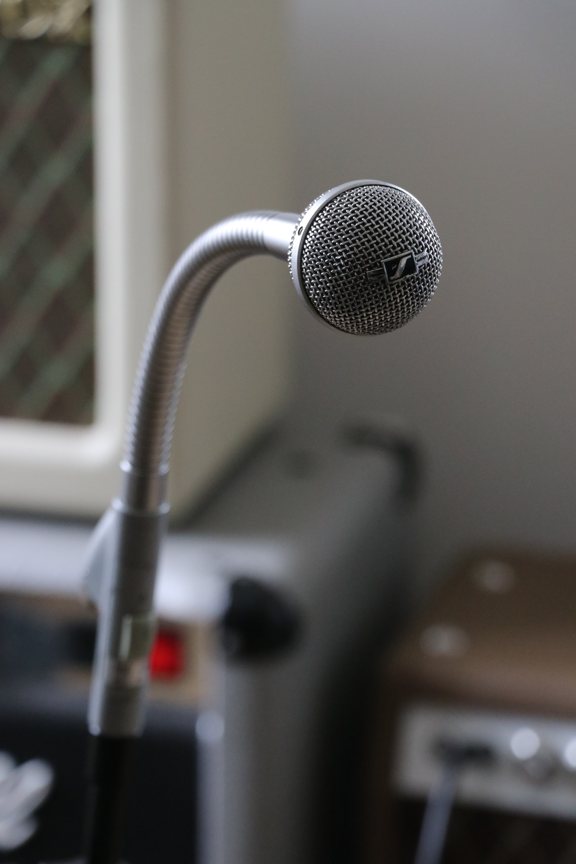 Micro Sennheiser MD 408