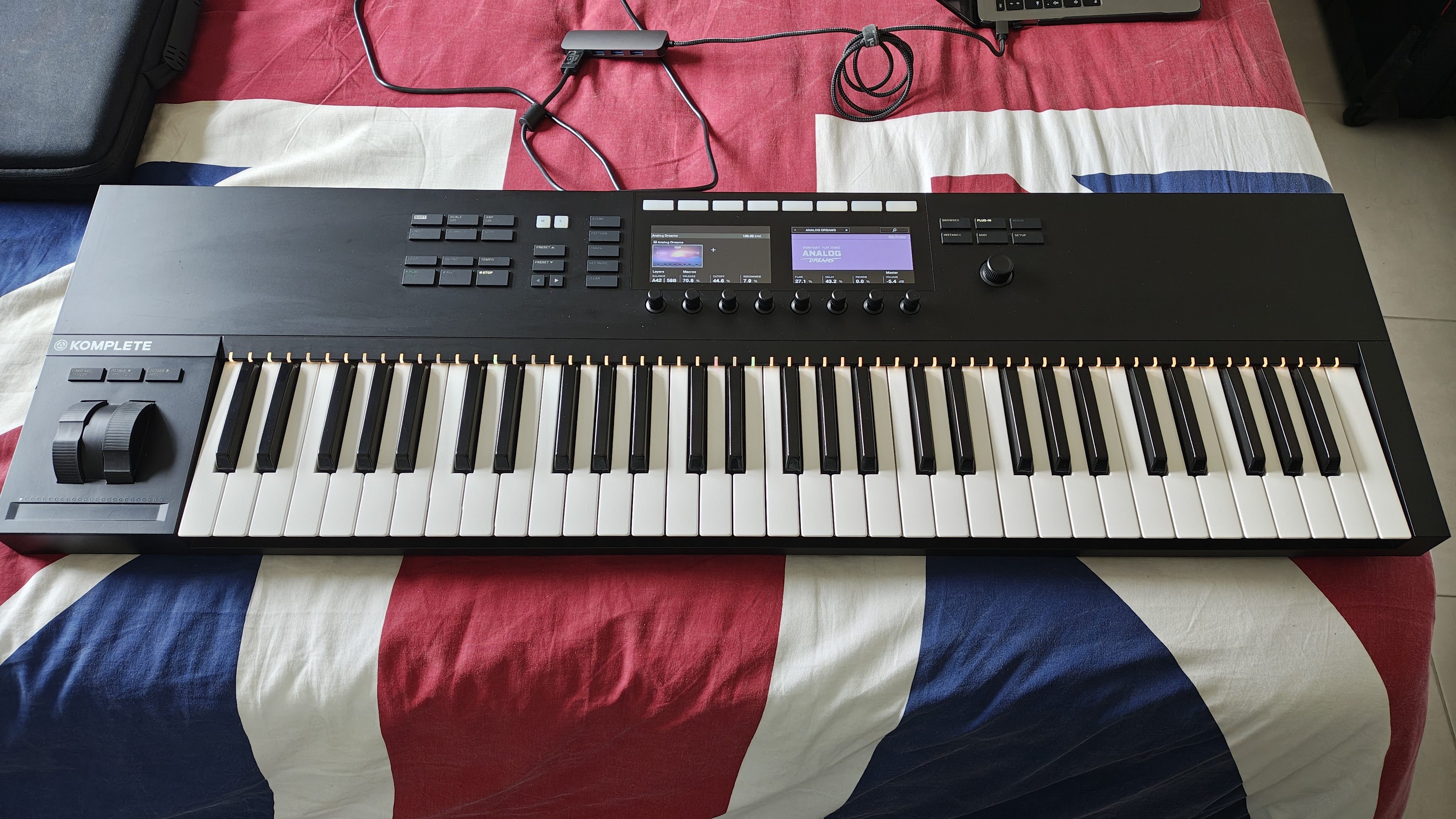 Native Intrument - KOMPLETE KONTROL S61 MK2