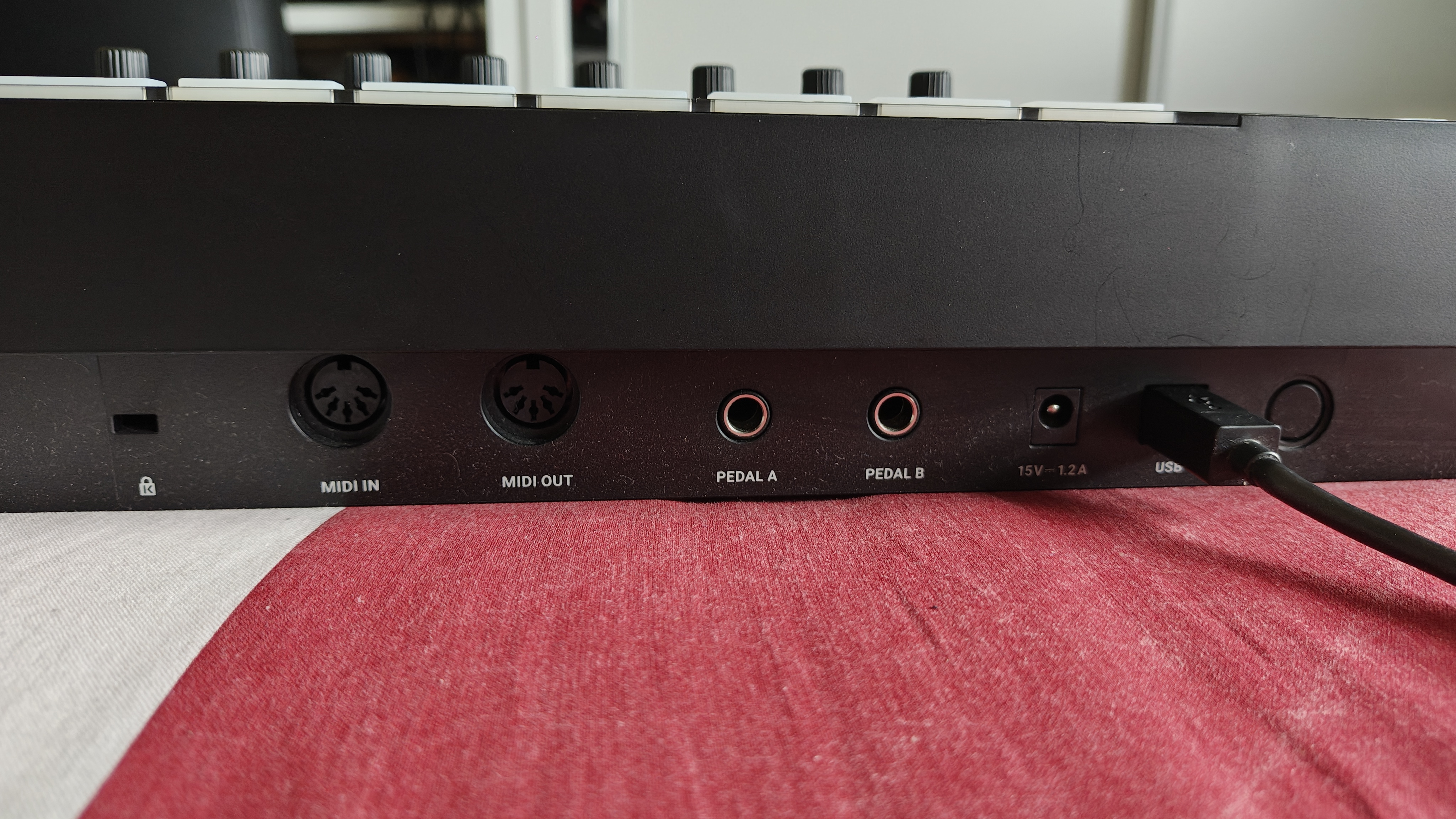 Native Instruments Komplete Kontrol S61 mk2 (11010)