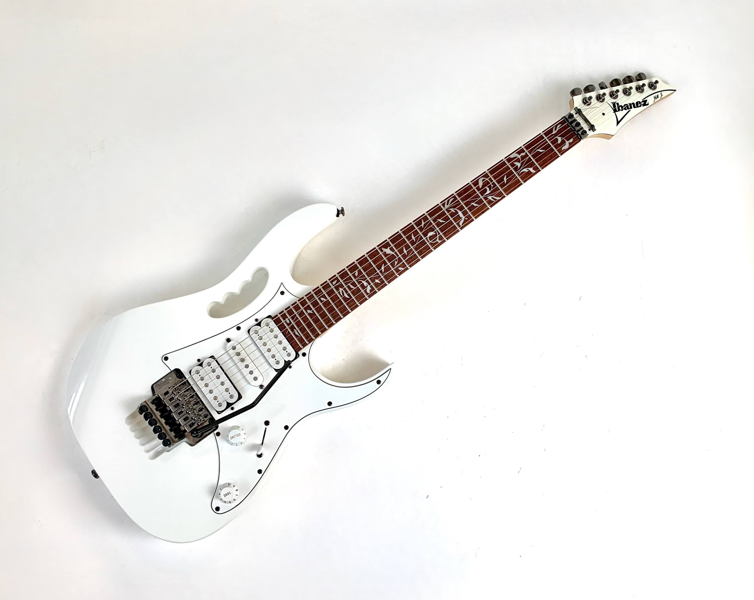 Ibanez JEMJR-WH Steve Vai Signature 2018 White