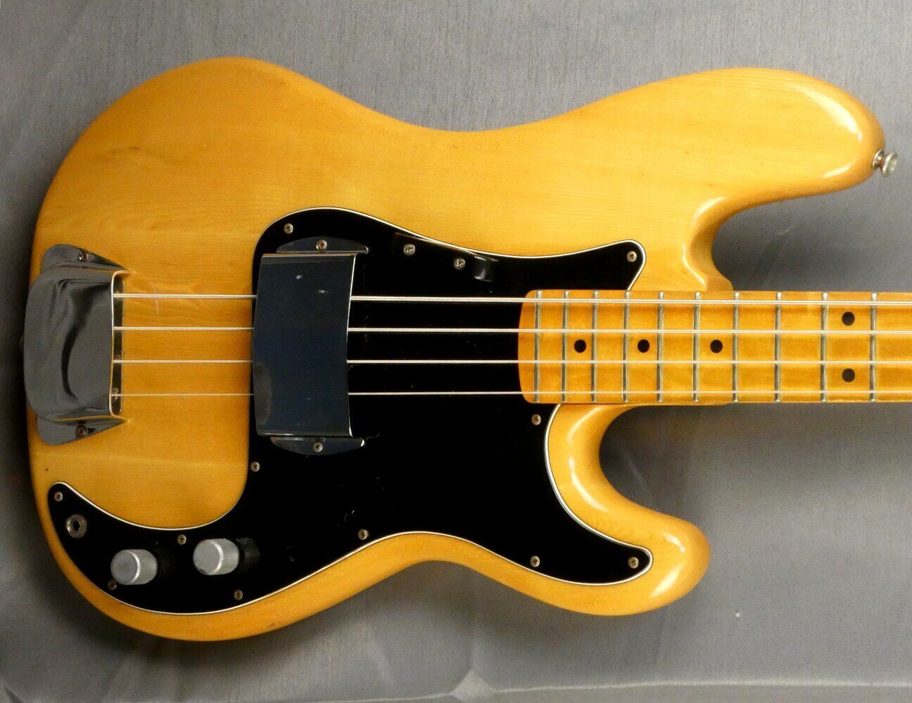 greco-precision-bass-5382864