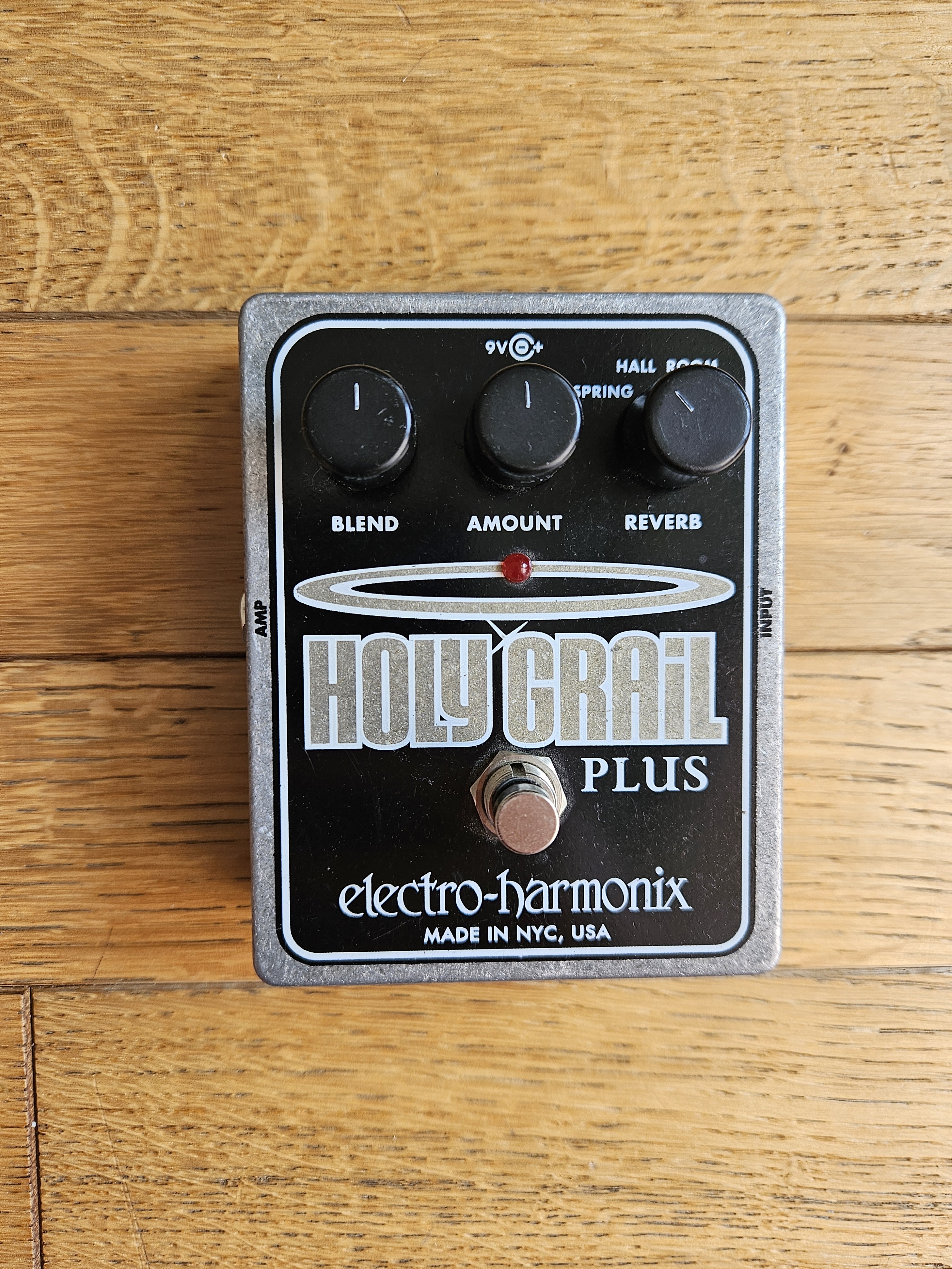 Electro-Harmonix Holy Grail Plus
