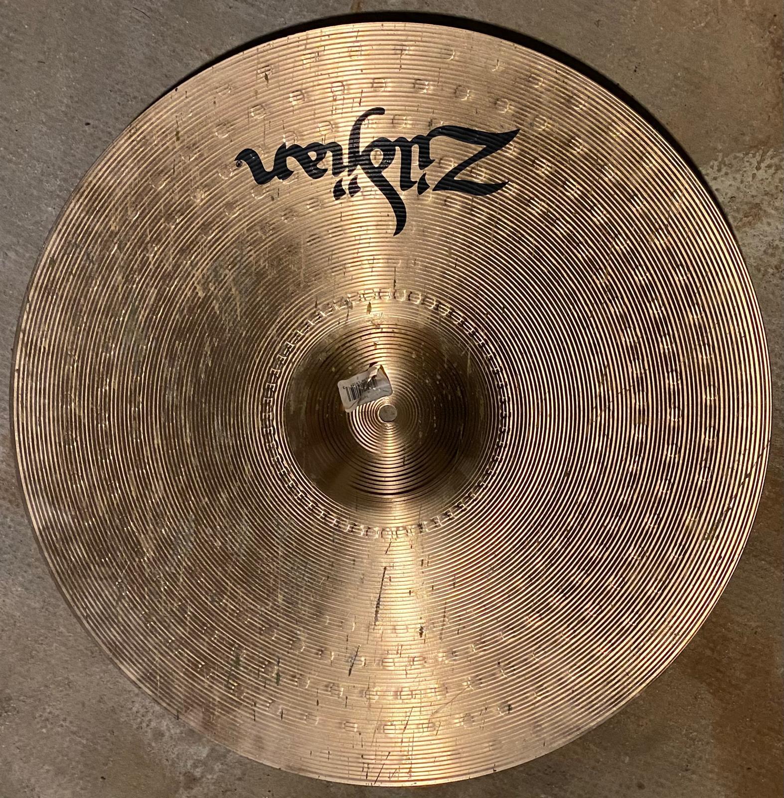 Cymbale Ride Zildjian ZBT 20" / 51 cm