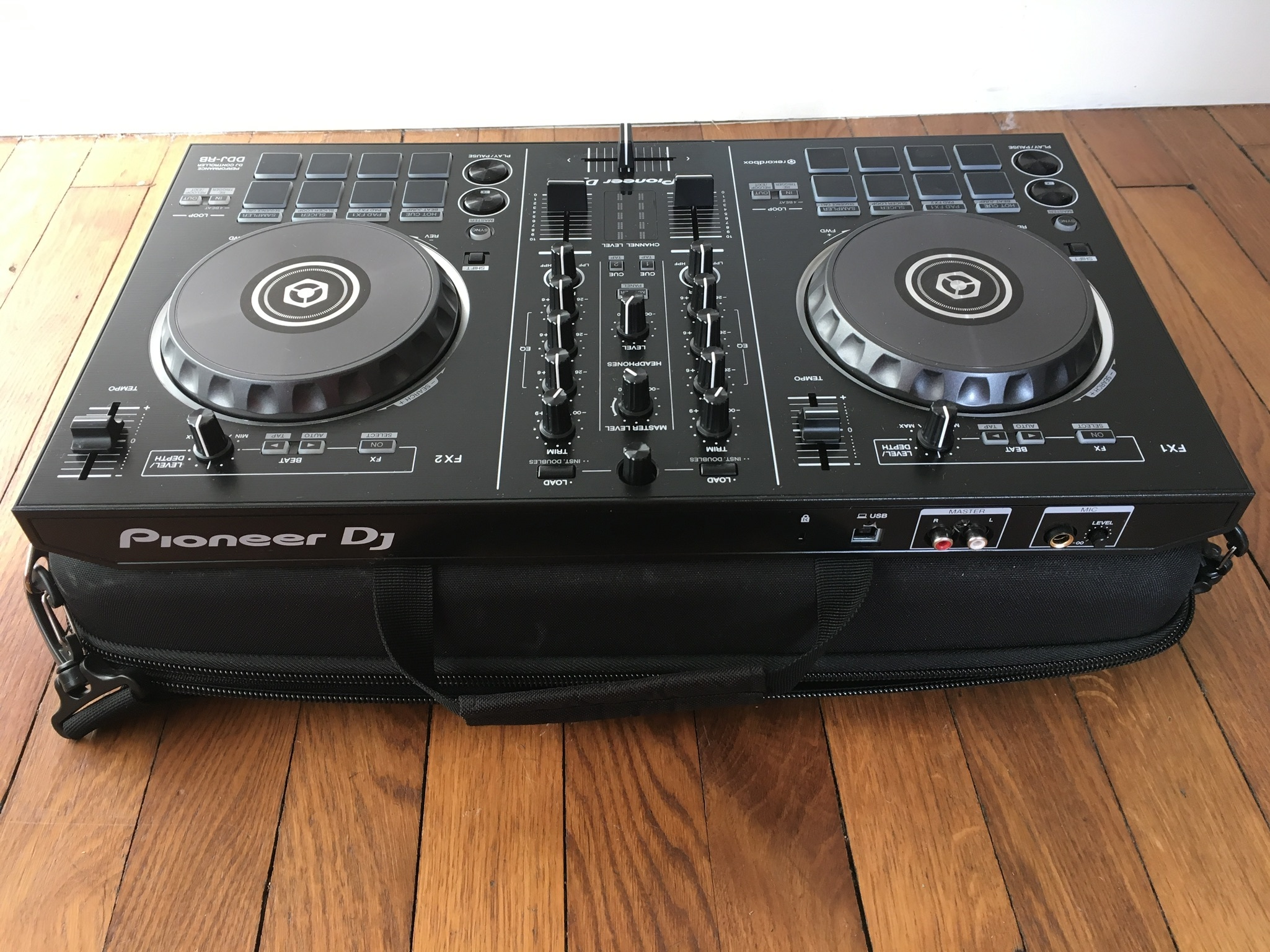 Vend console de mixage PIONEER DDJ-RB