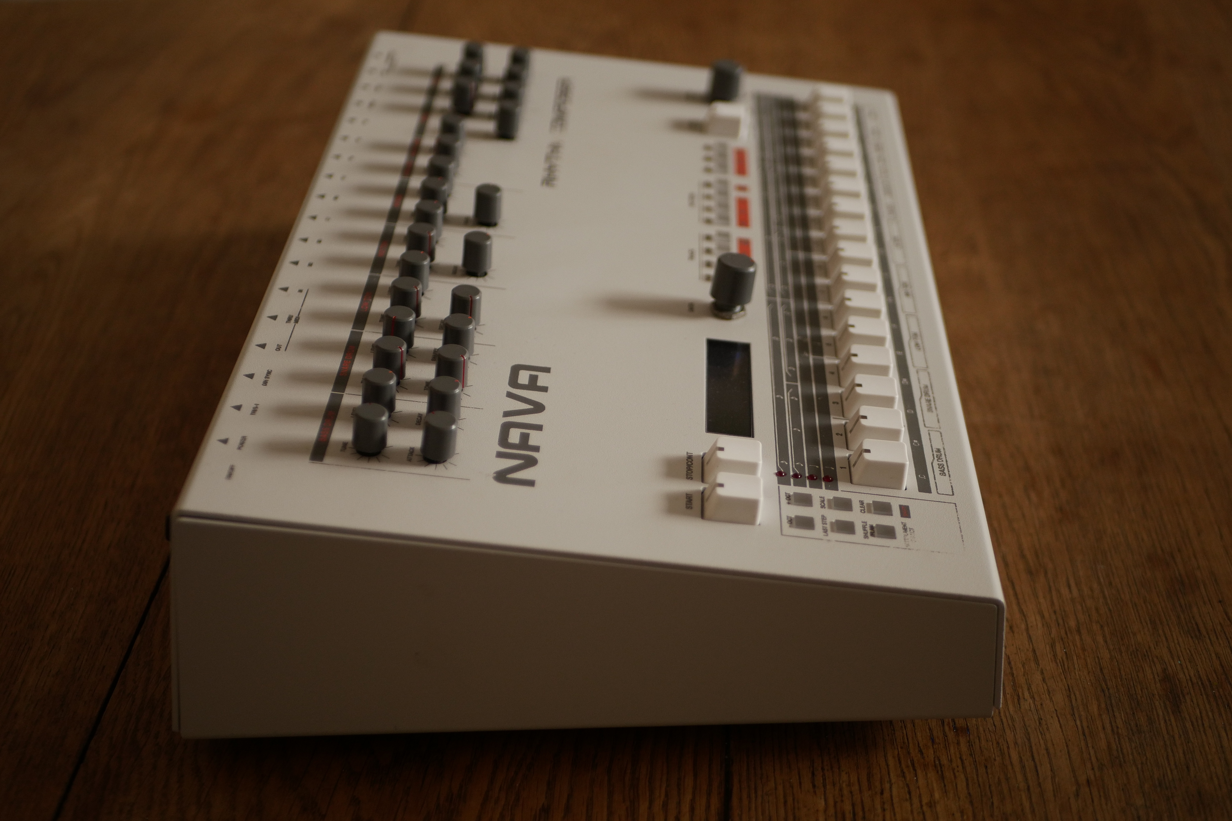 e-licktronic nava (269)