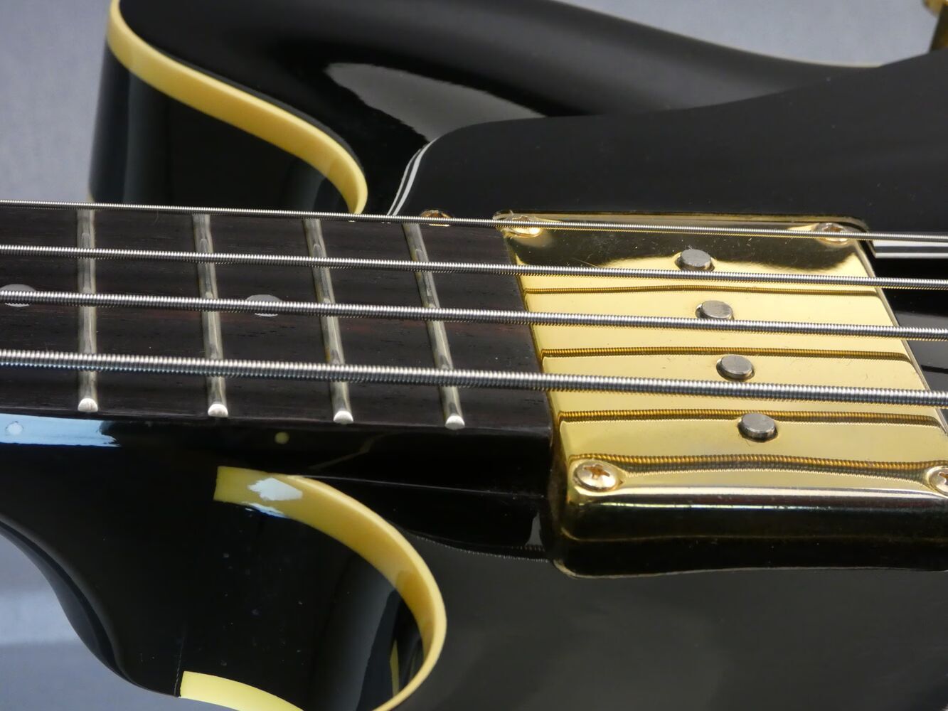 greco-bass-sab-5306294