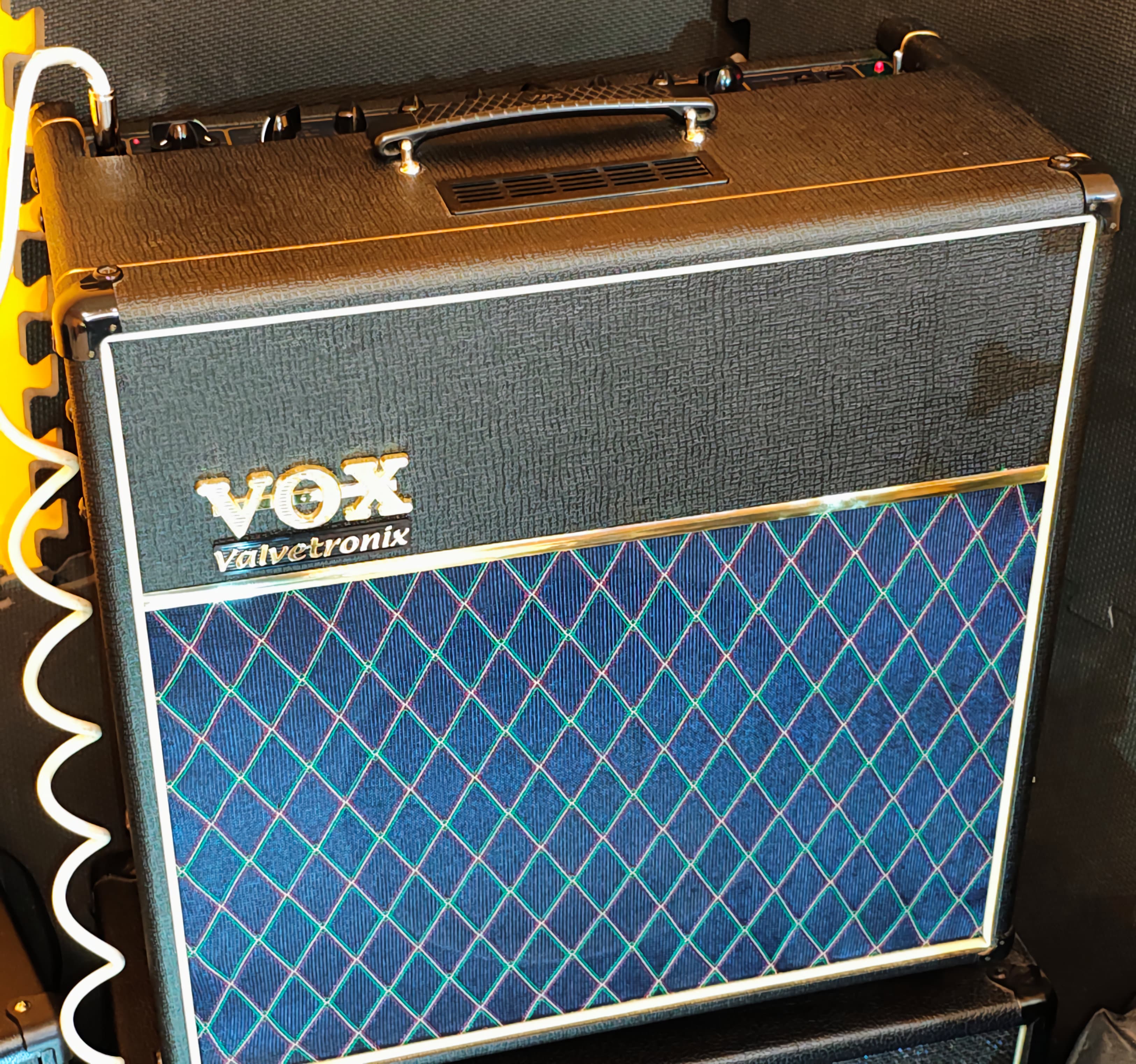 VDS[69] Combo Vox AD60VT + pédalier VC-4