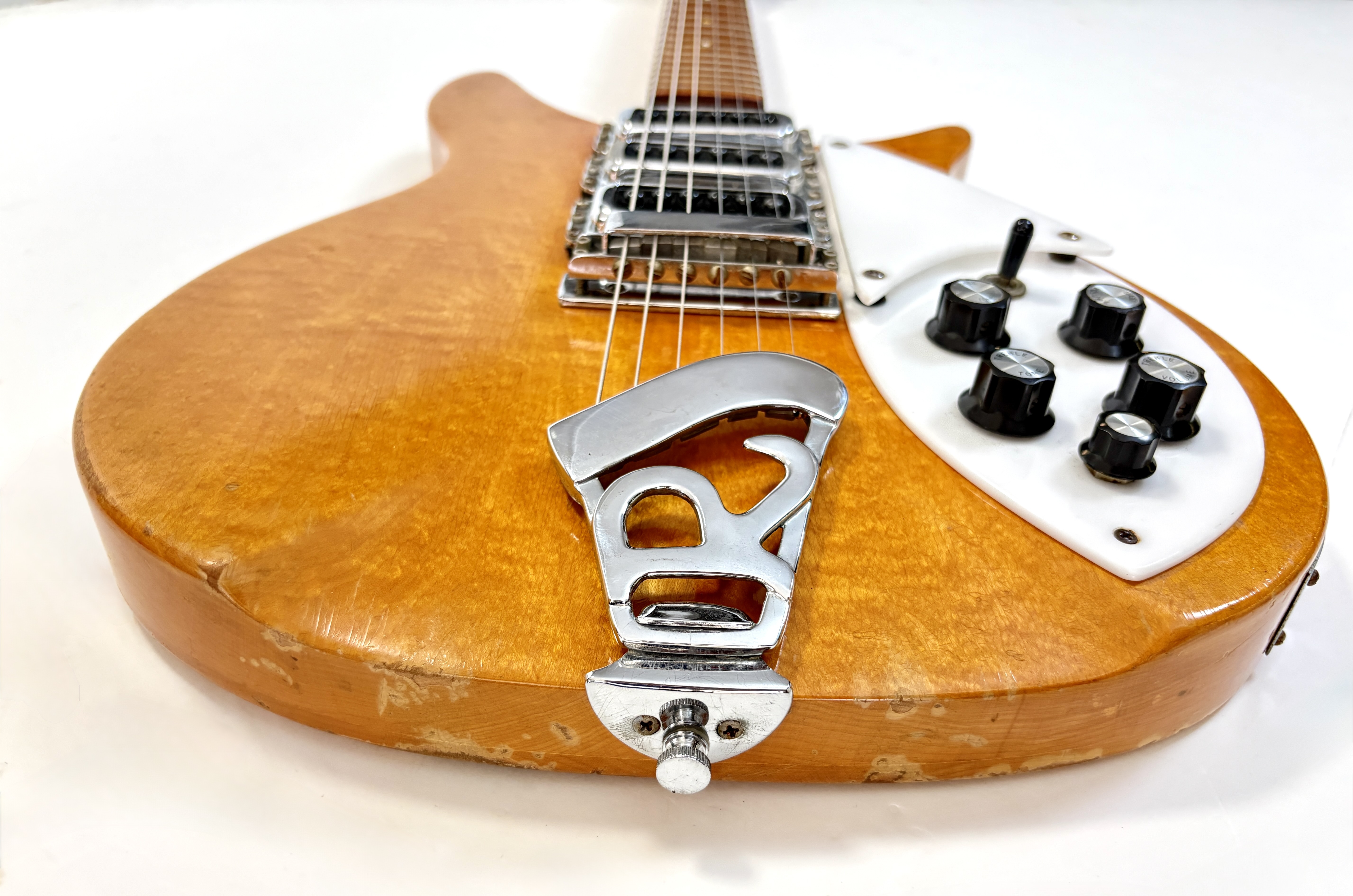 Rickenbacker 320 (35819)