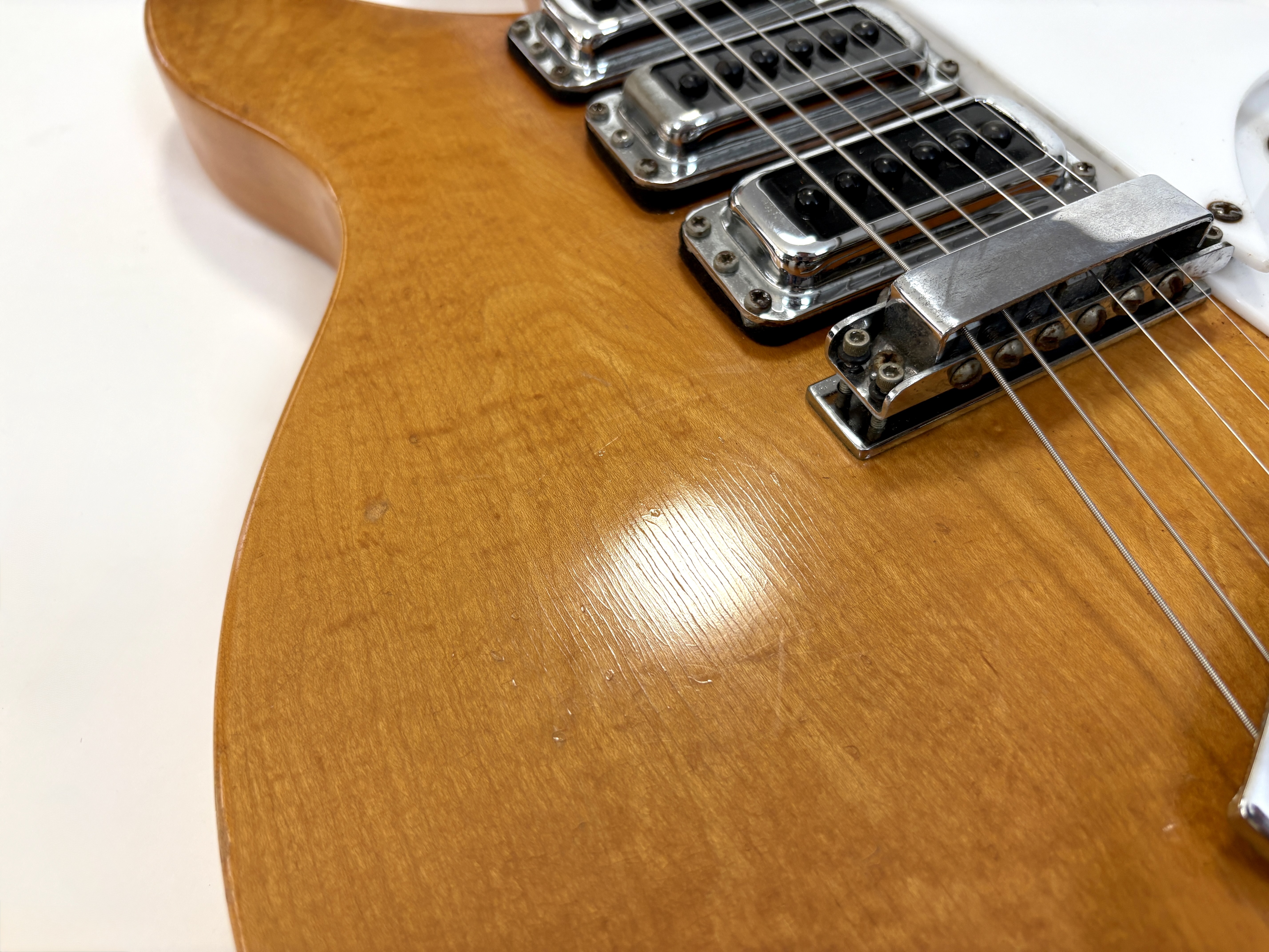 Rickenbacker 320 (19589)