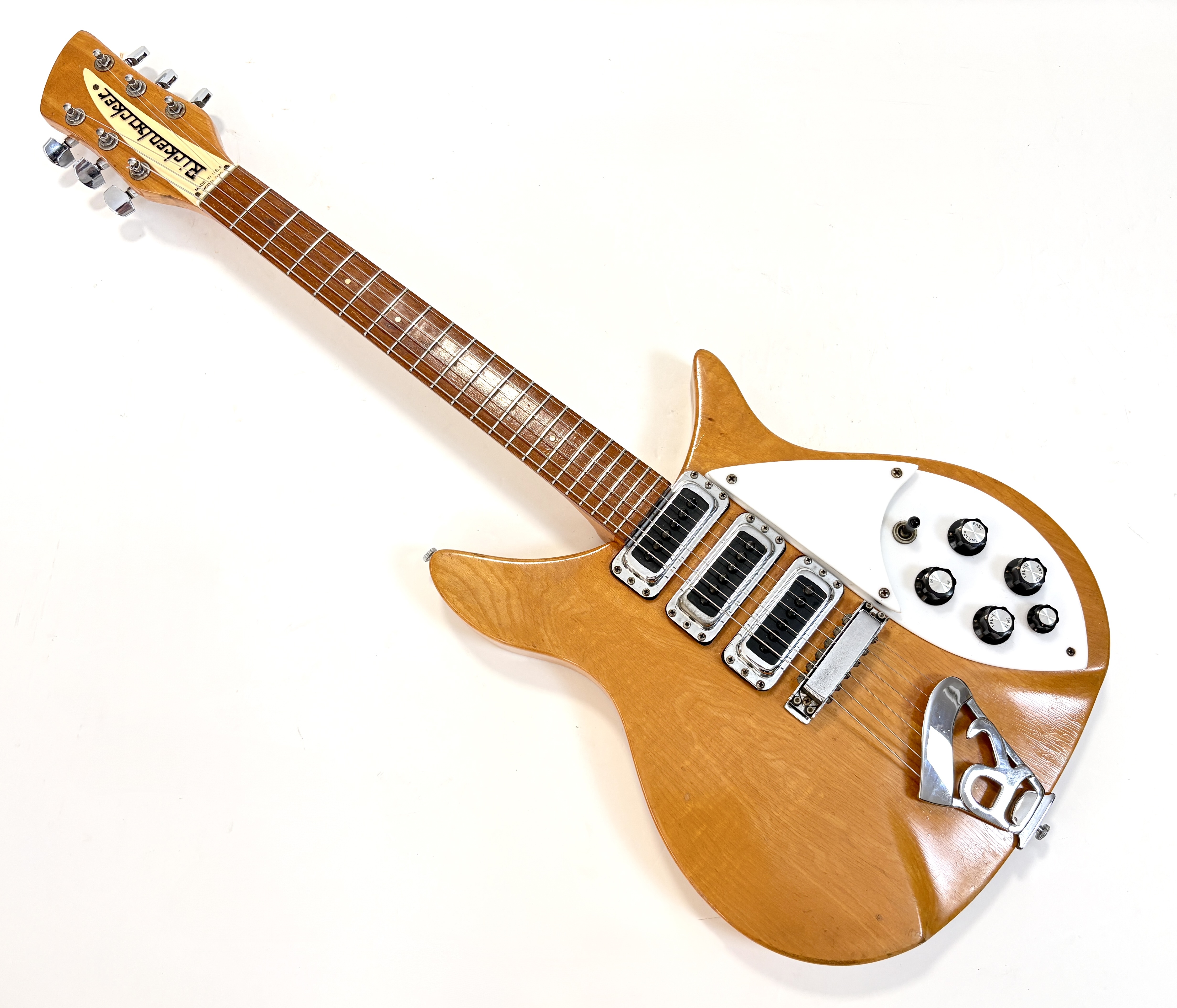 Rickenbacker 320 (73880)