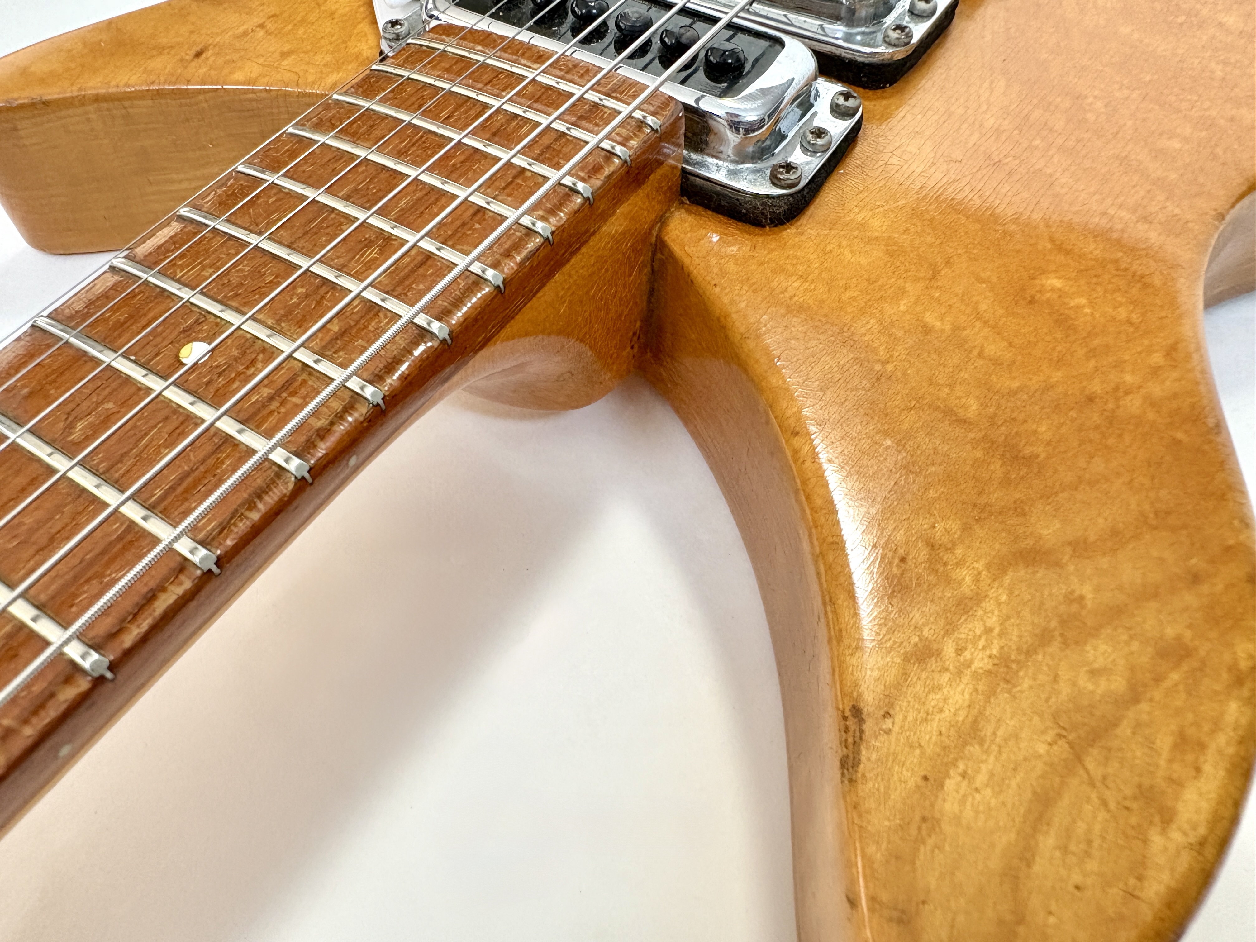 Rickenbacker 320 (52083)