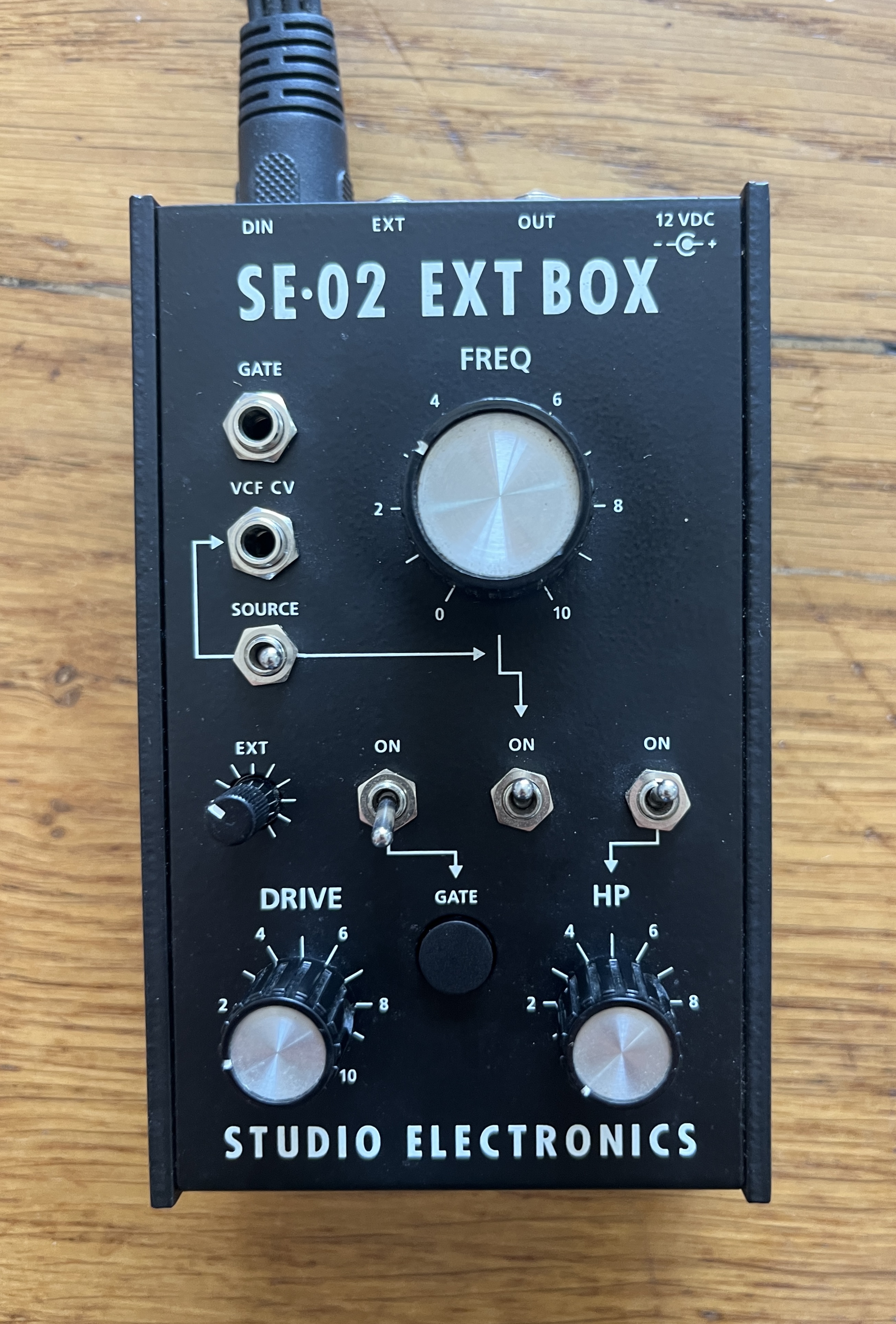 Studio Electronics SE-02 Ext Box – Rare – Excellent état