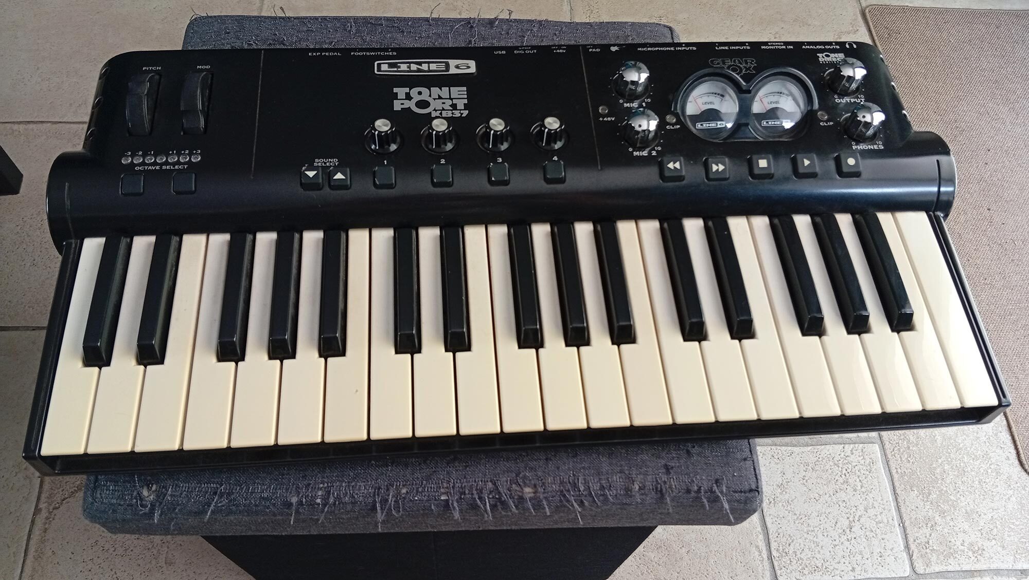 Vends Line 6 Toneport KB37