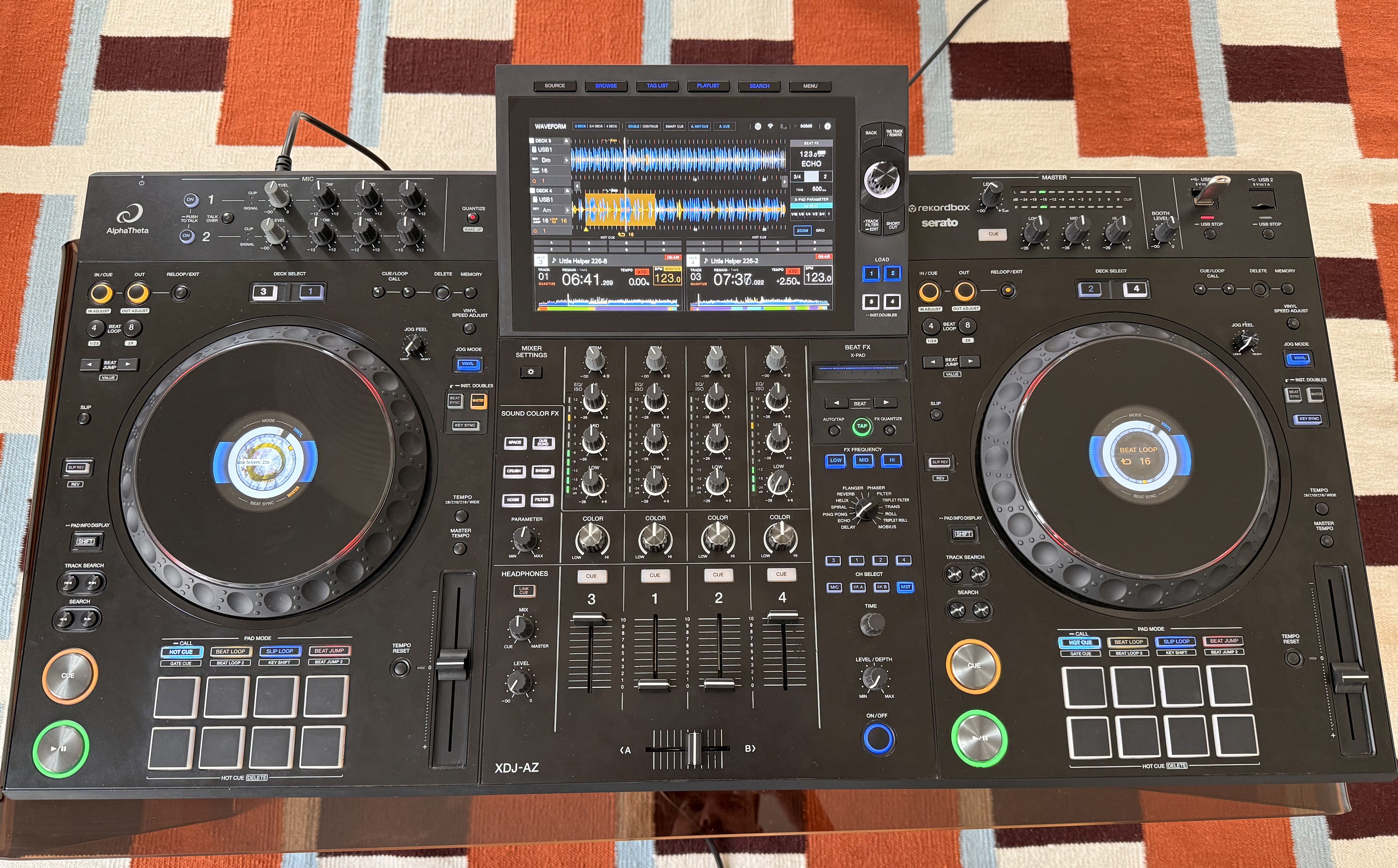 XDJ AZ Pioneer Alpha Theta TBE