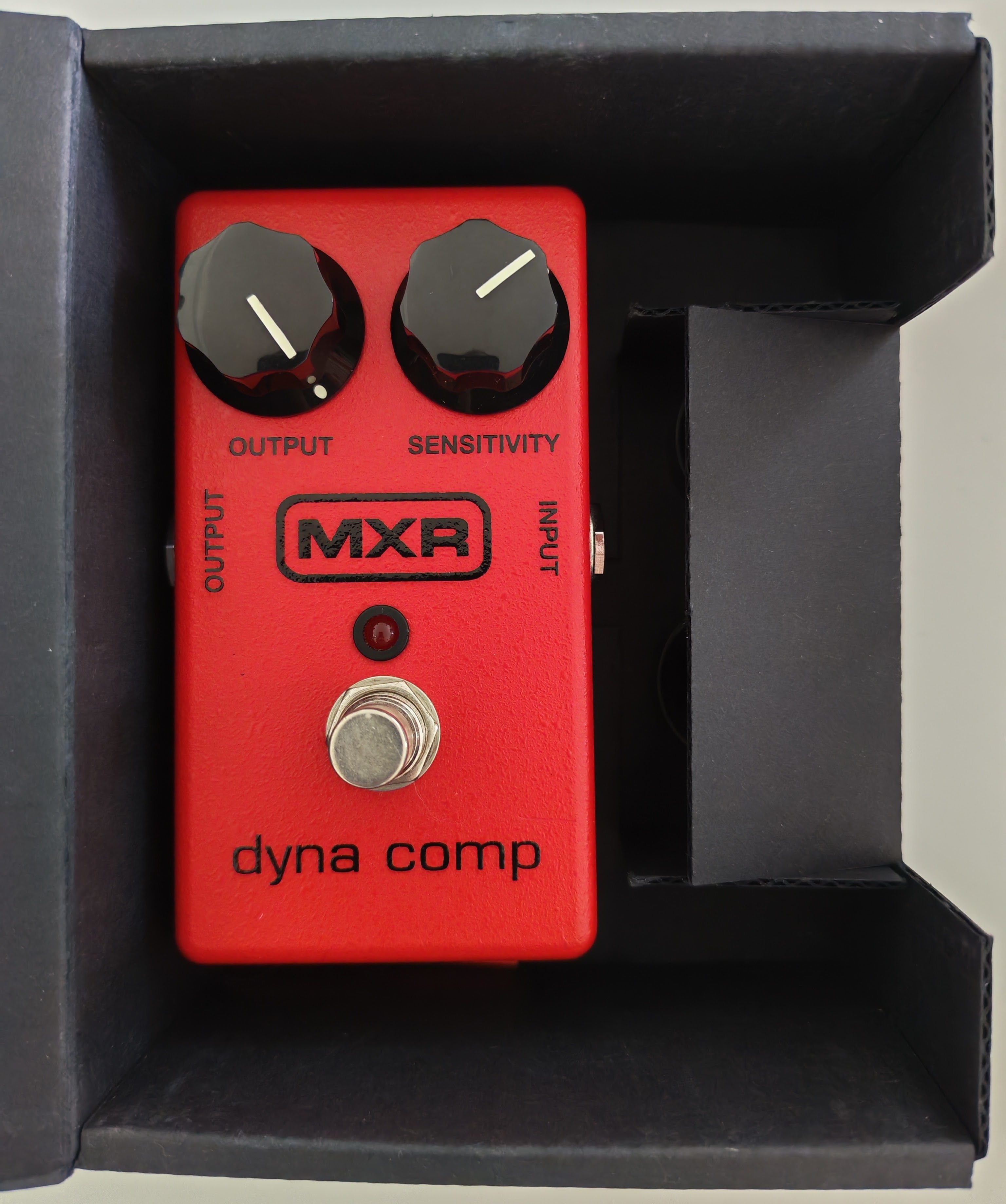 Vends MXR dyna comp dans sa boîte