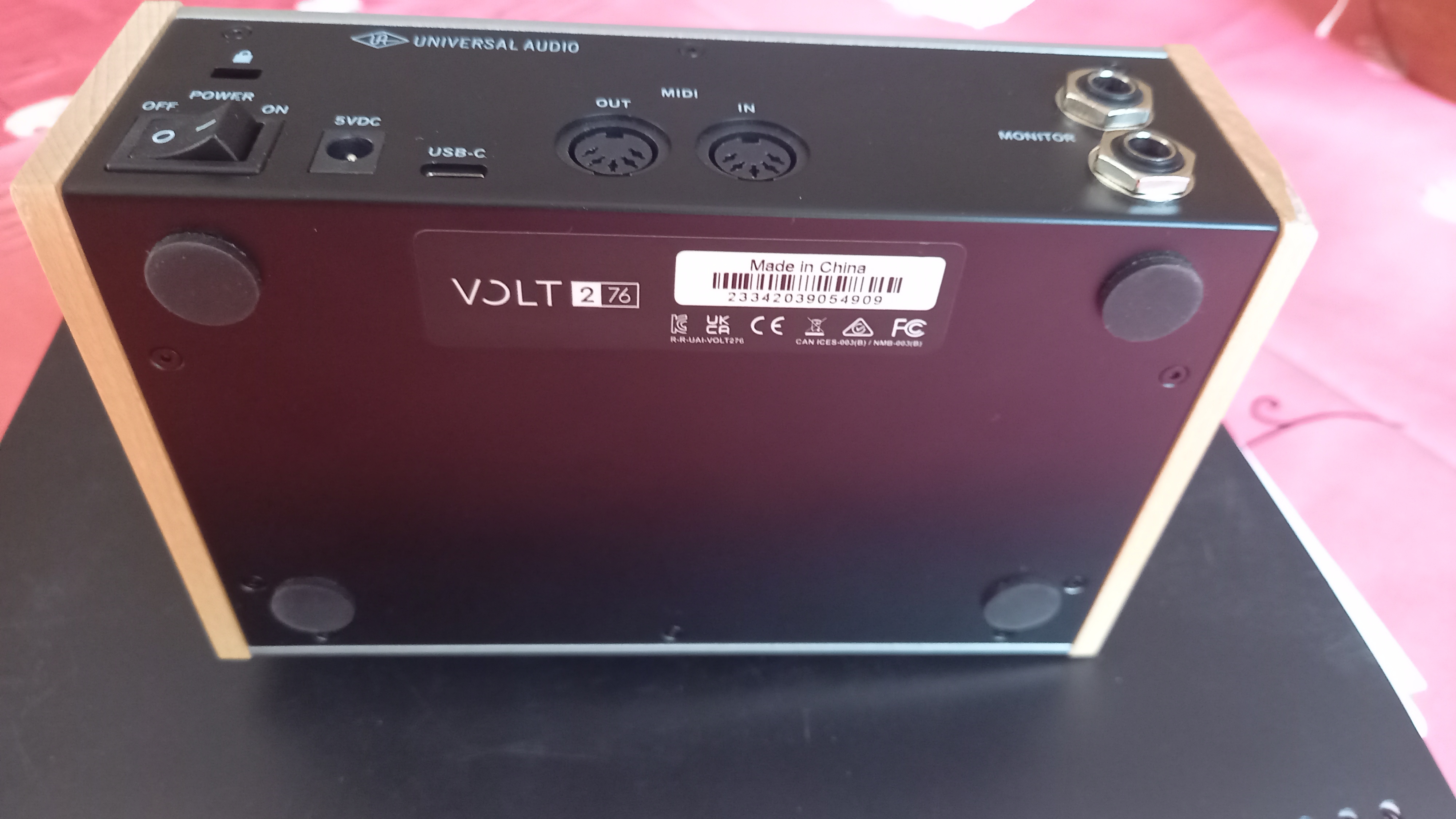 PHOTO 4 VOLT