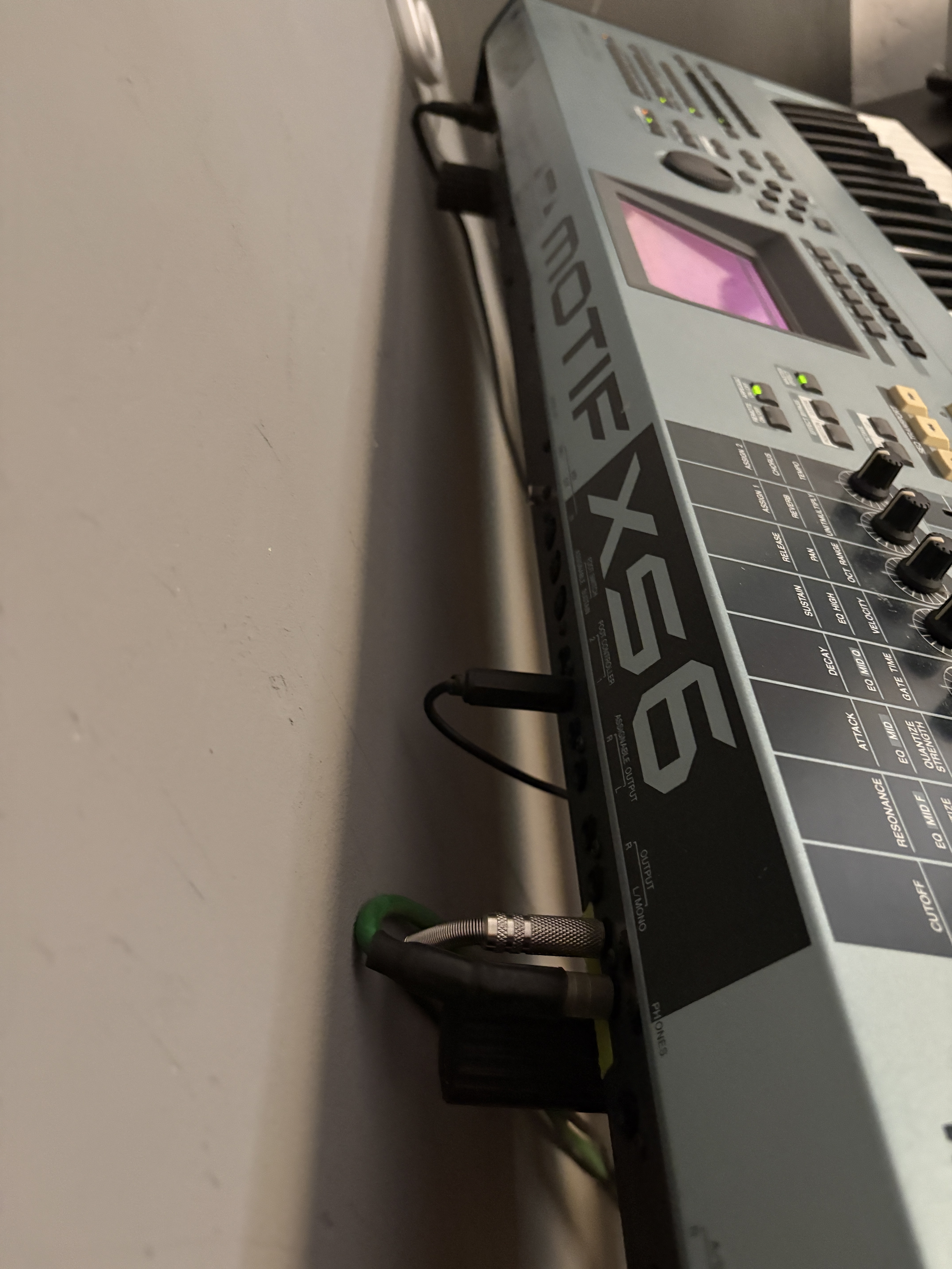 Vends yamaha motif XF6