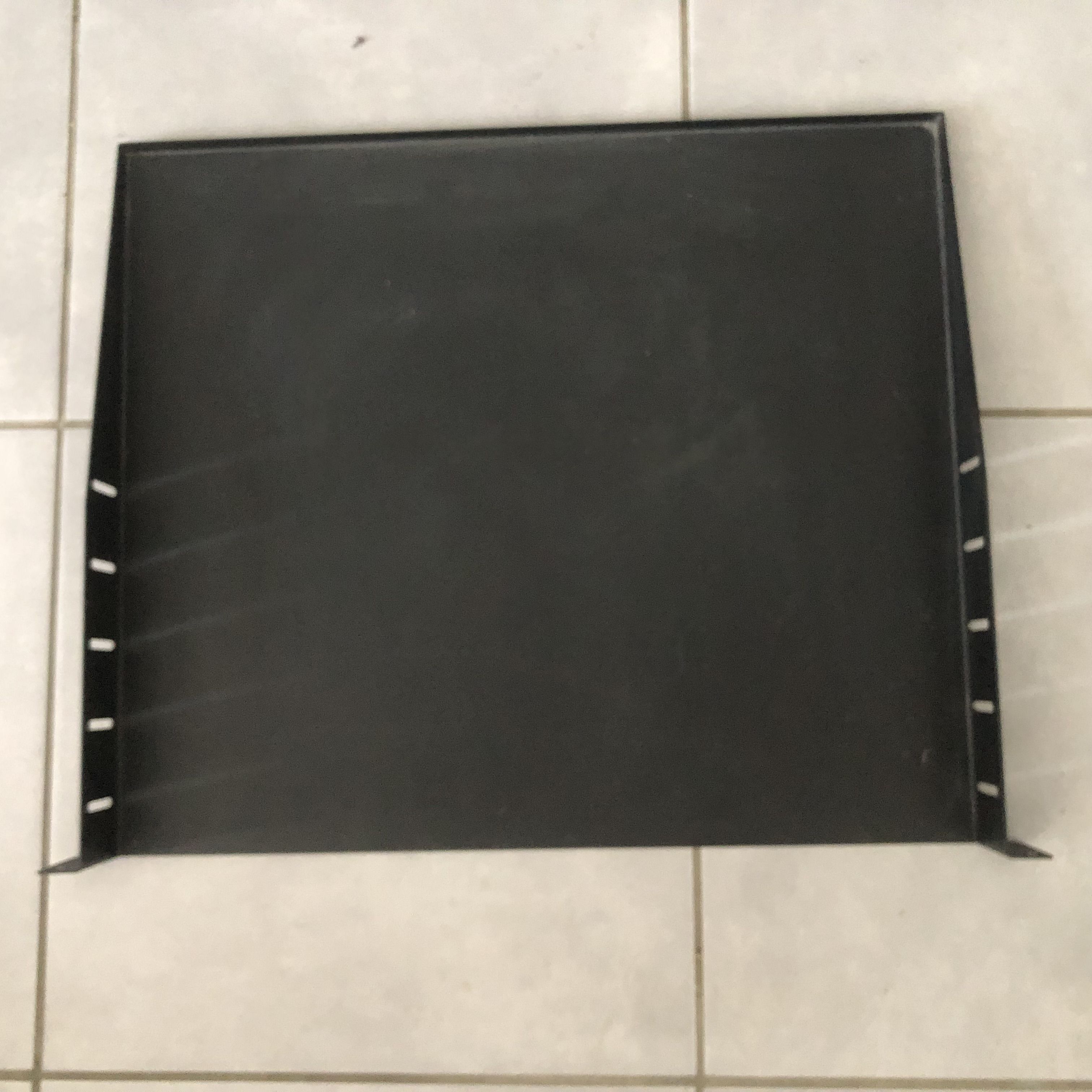 Vends Thon Rack Tray 1U 