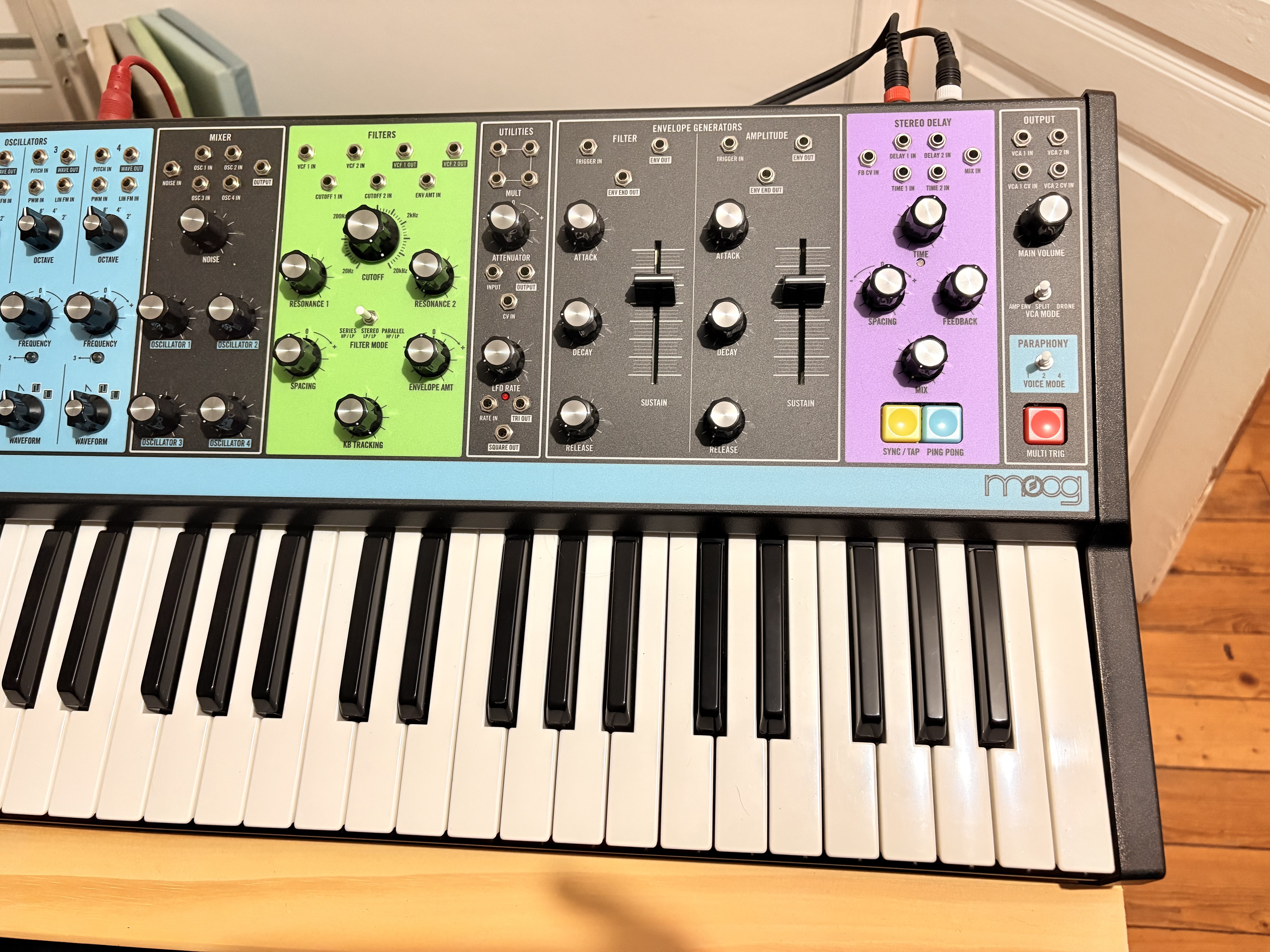 Moog Music Matriarch (13470)