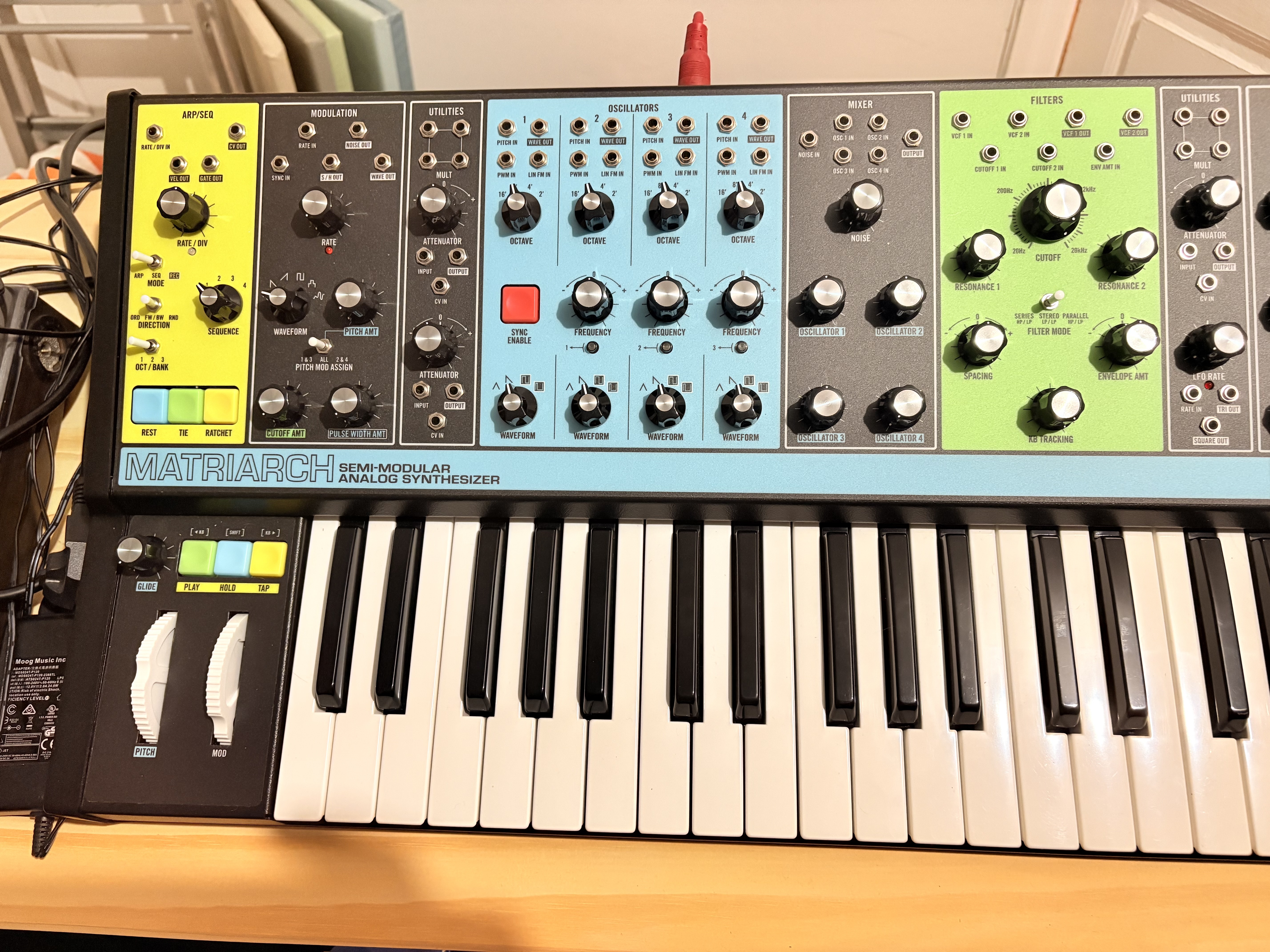 Moog Music Matriarch (25801)