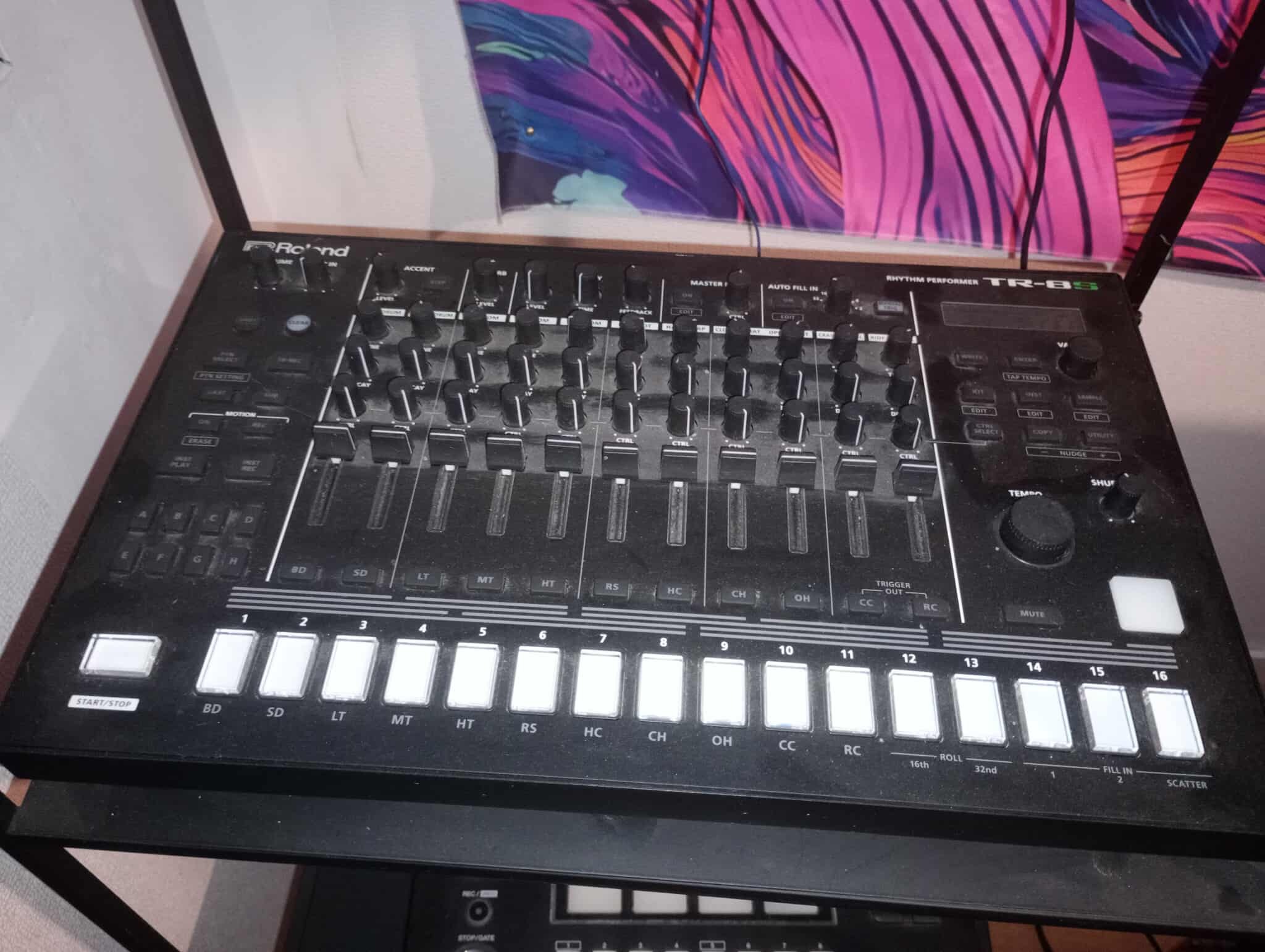 ? OPPORTUNITÉ RARE – Roland TR-8S DISPONIBLE ?
