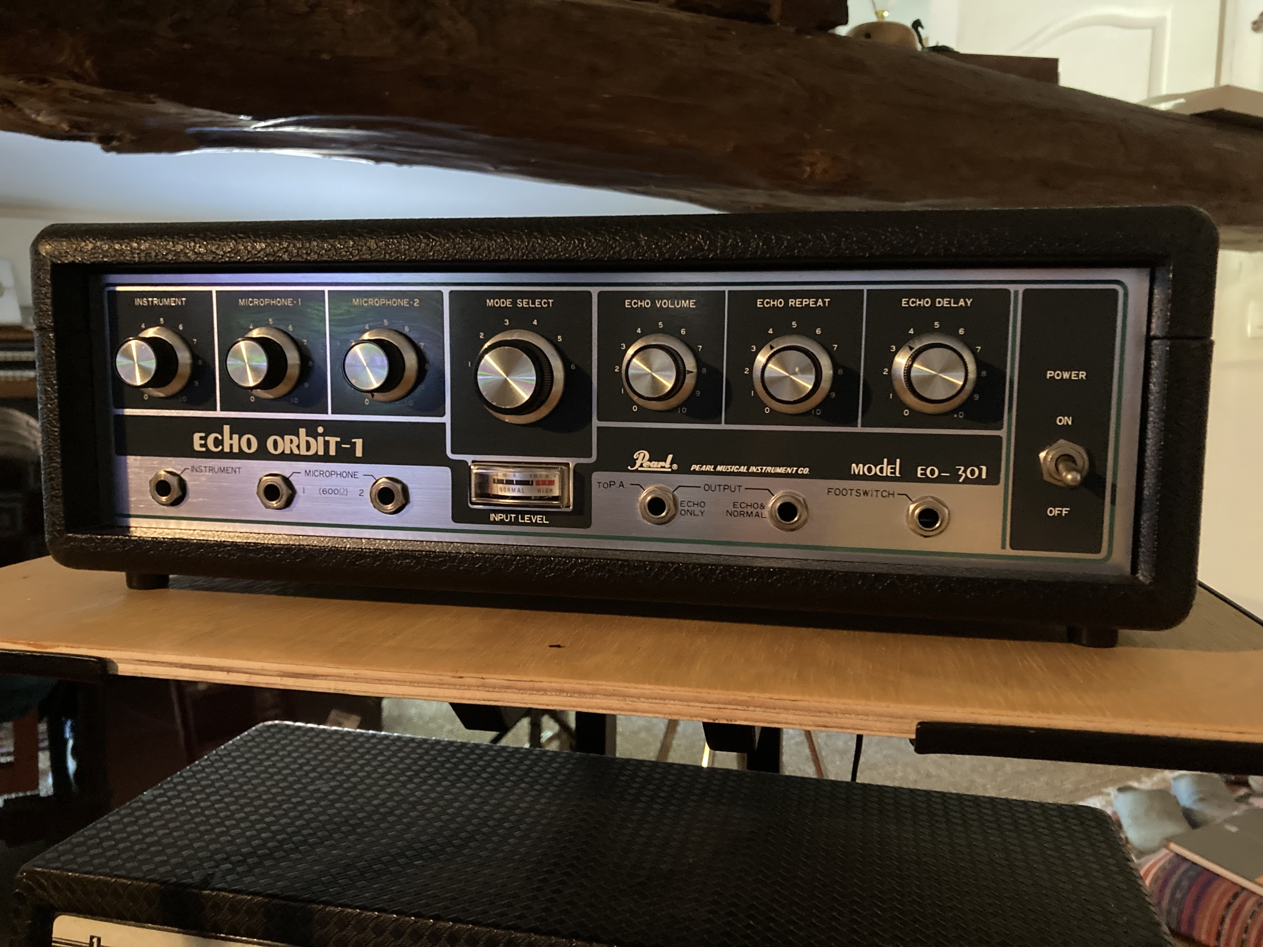 Echo à bande Pearl Vorg Orbit OE-301