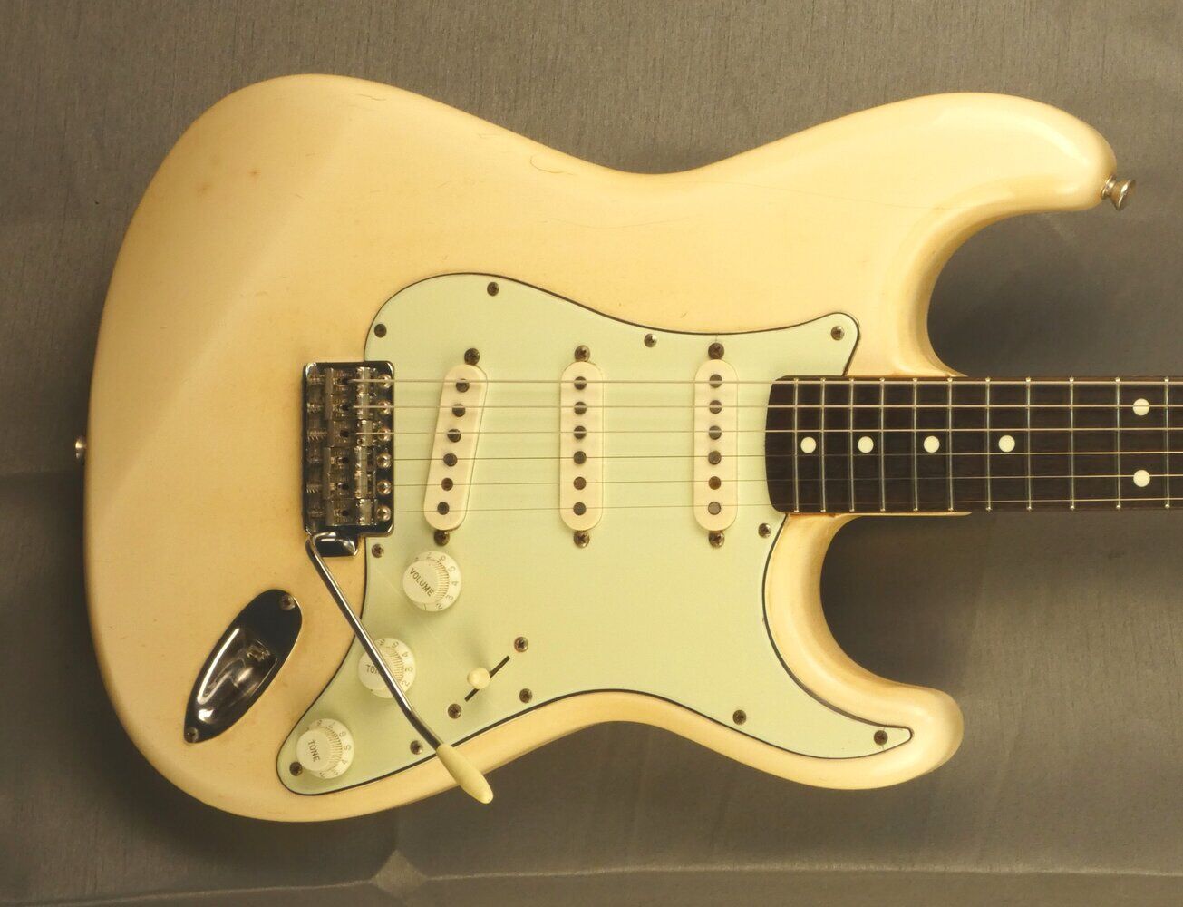 fender-stratocaster-st-5426815