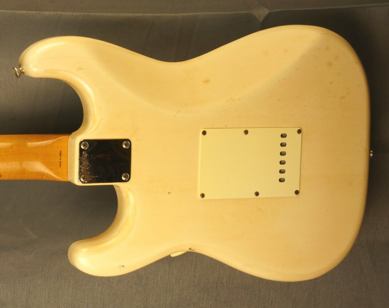 fender-stratocaster-st-5426817