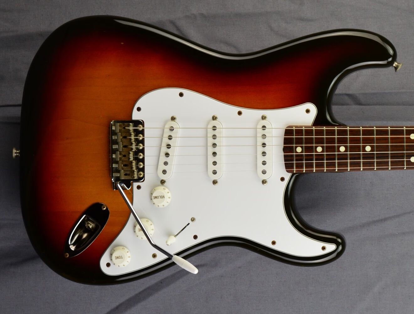 fender-stratocaster-st-4762665