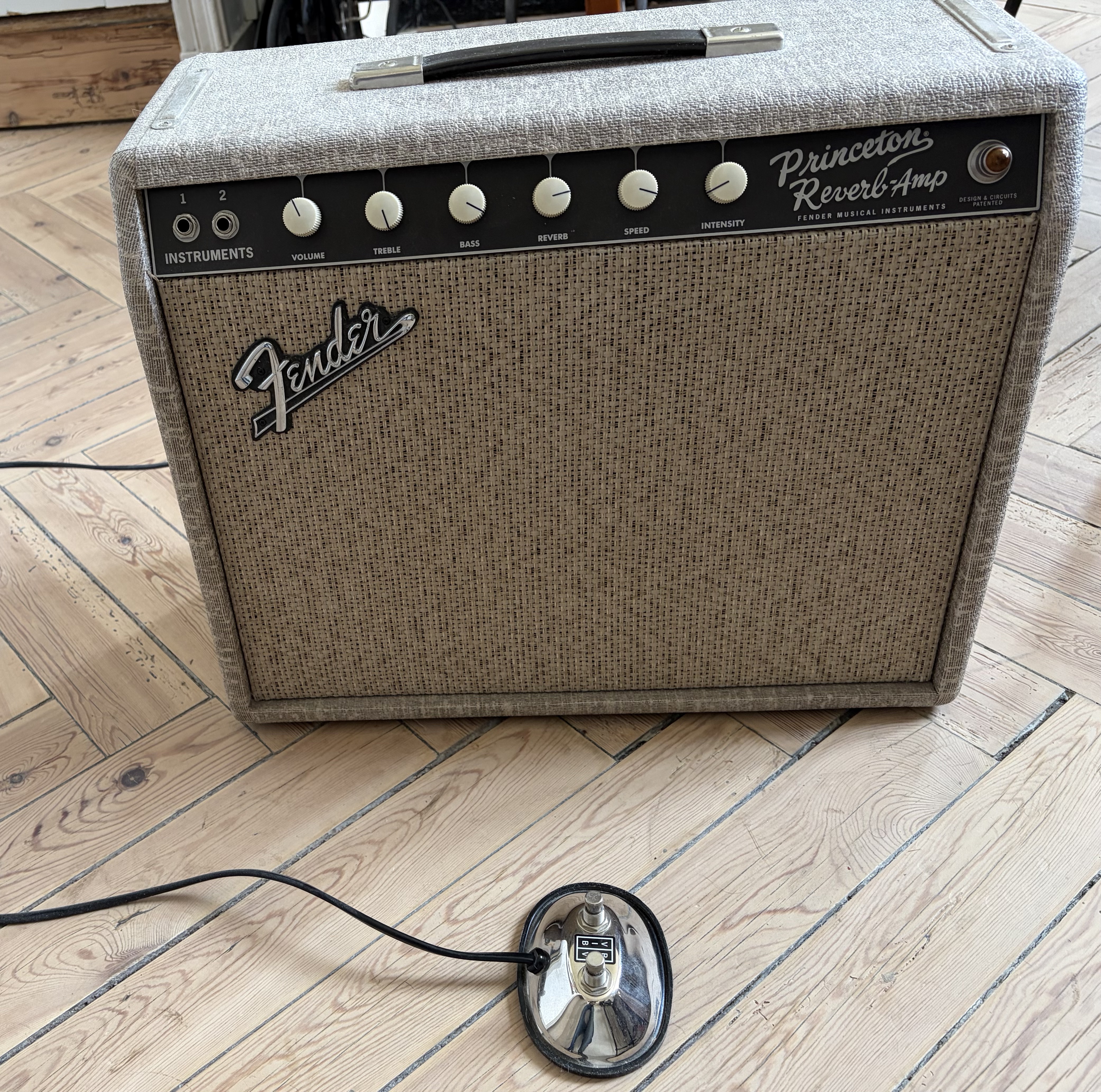 Fender ’65 Princeton Reverb FSR Fawn – Greenback – excellent état
