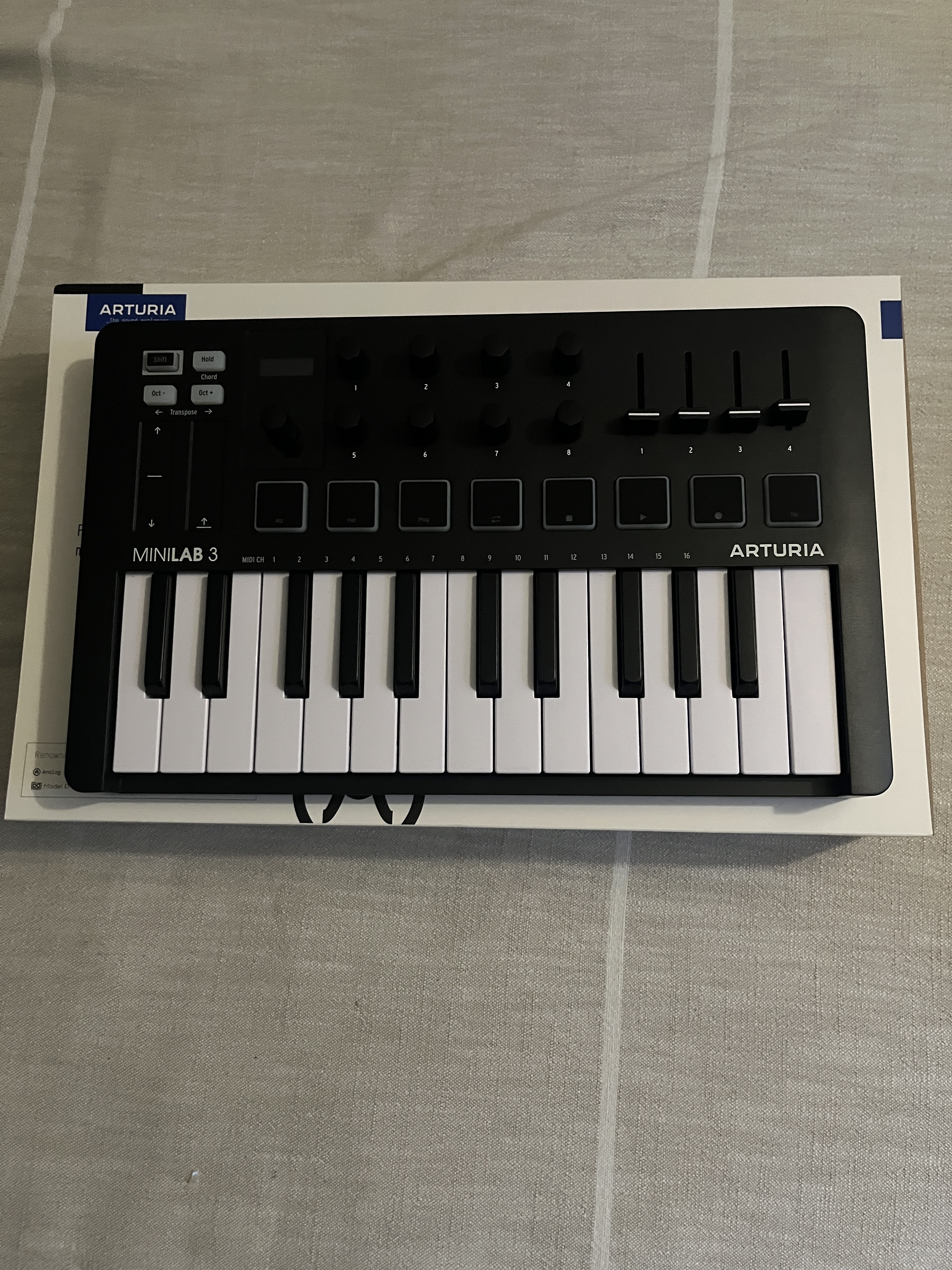 Arturia MiniLab 3 MK3 Noir – Clavier MIDI USB 25 touches – Neuf Garantie 2 ans