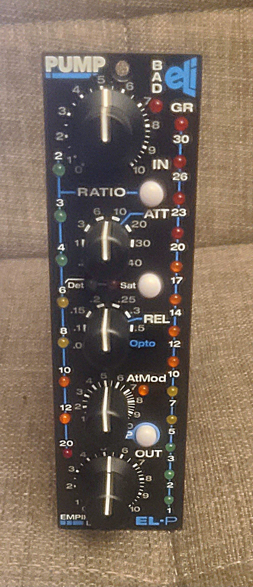 Vends Compresseur EMPIRICAL LABS Pump Module 500 series