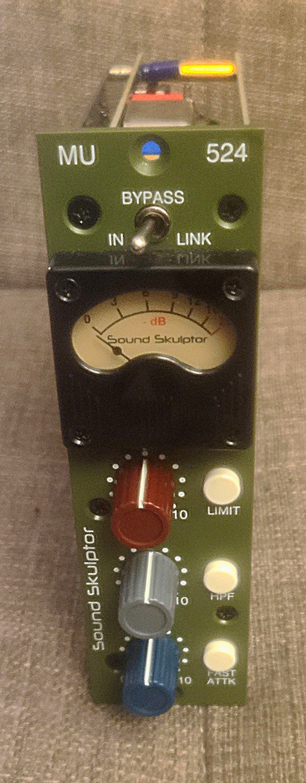 Vends Compresseur SOUND SKULPTOR MU524 Module 500 series
