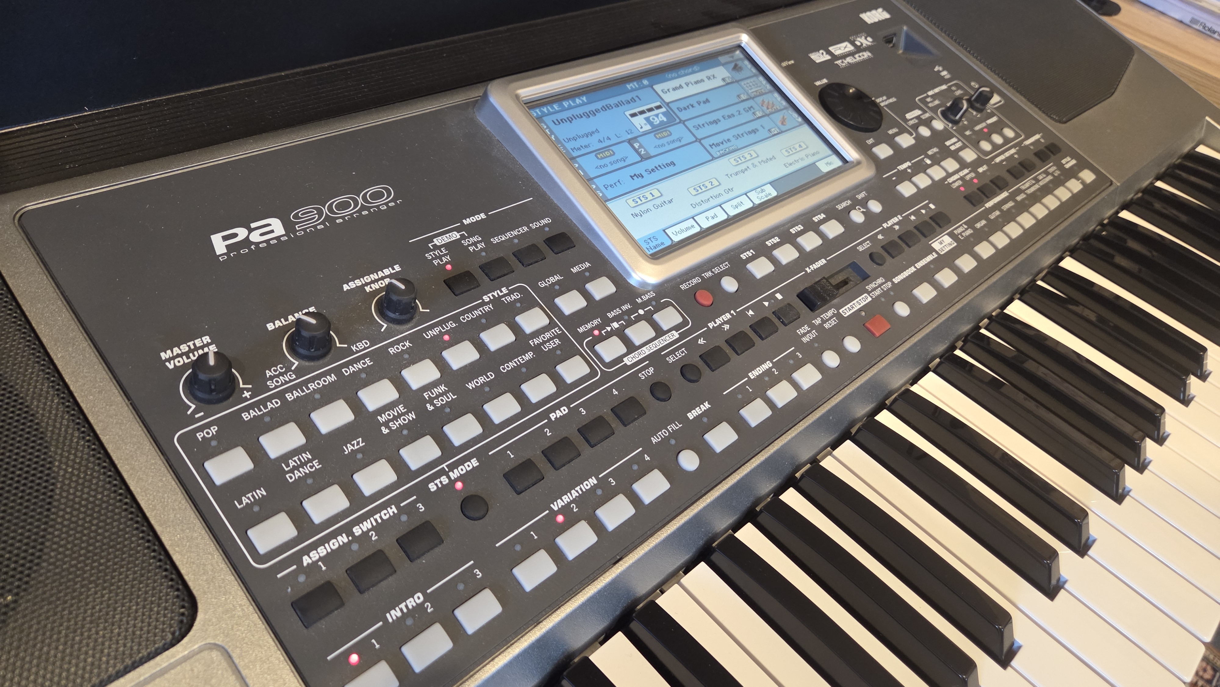 Vends clavier arrangeur KORG PA900