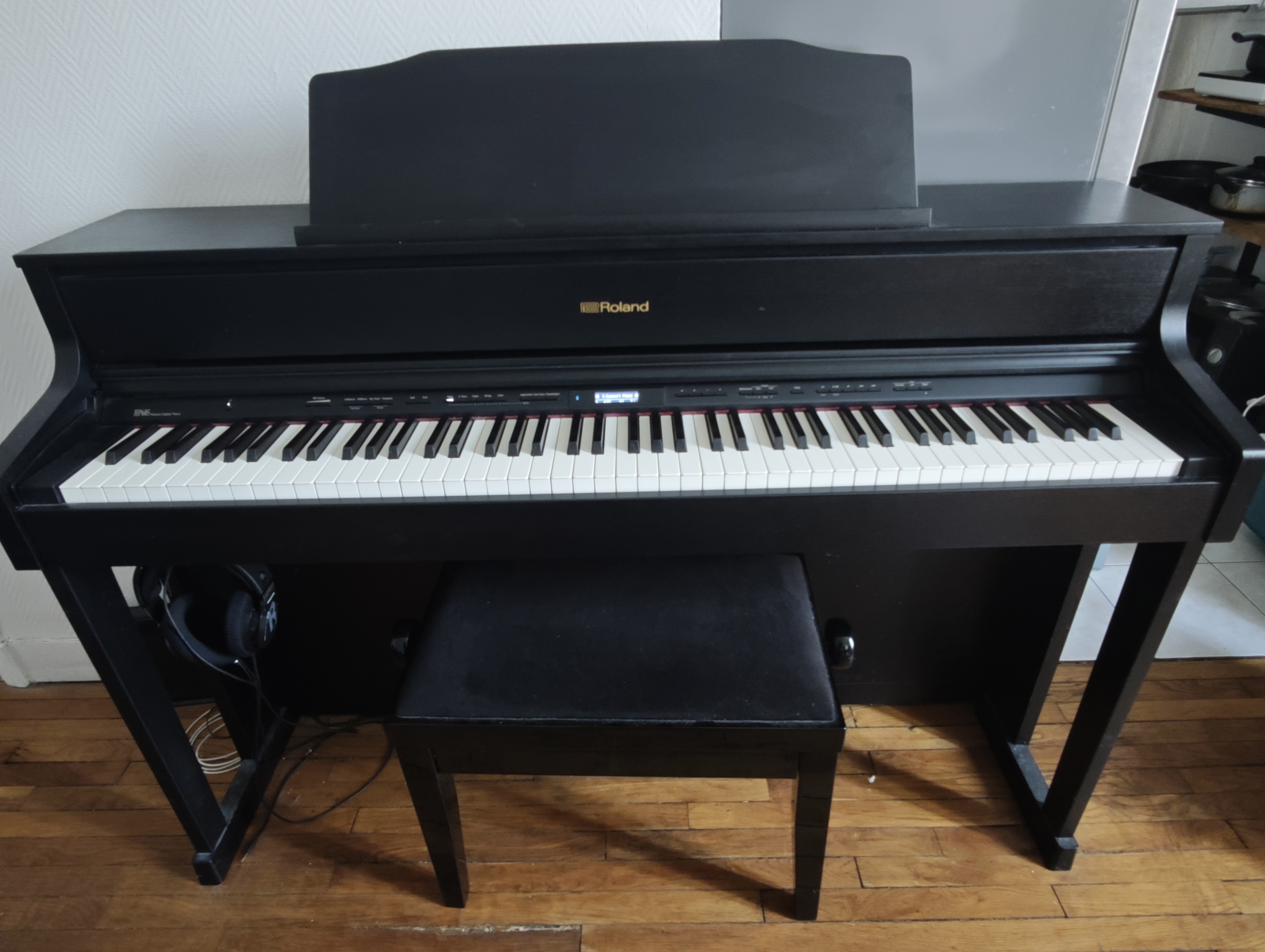 Vends Piano numérique Roland HP605