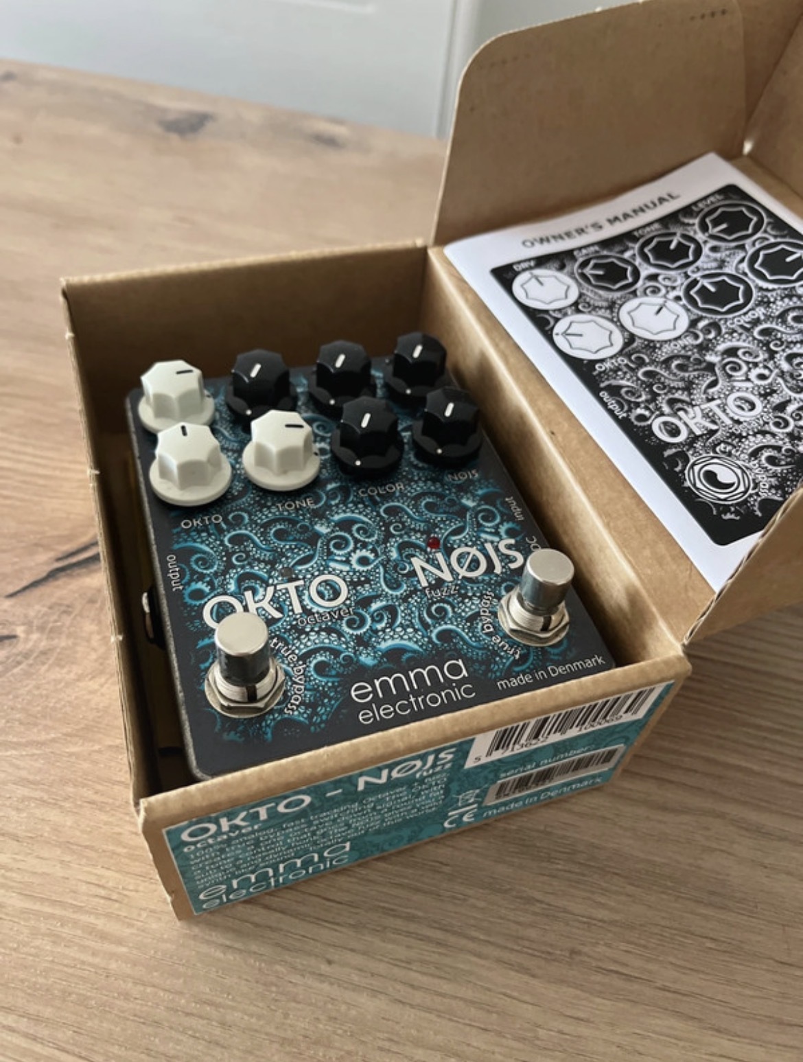 Pédale octaver Okto Nojs Emma Electronic