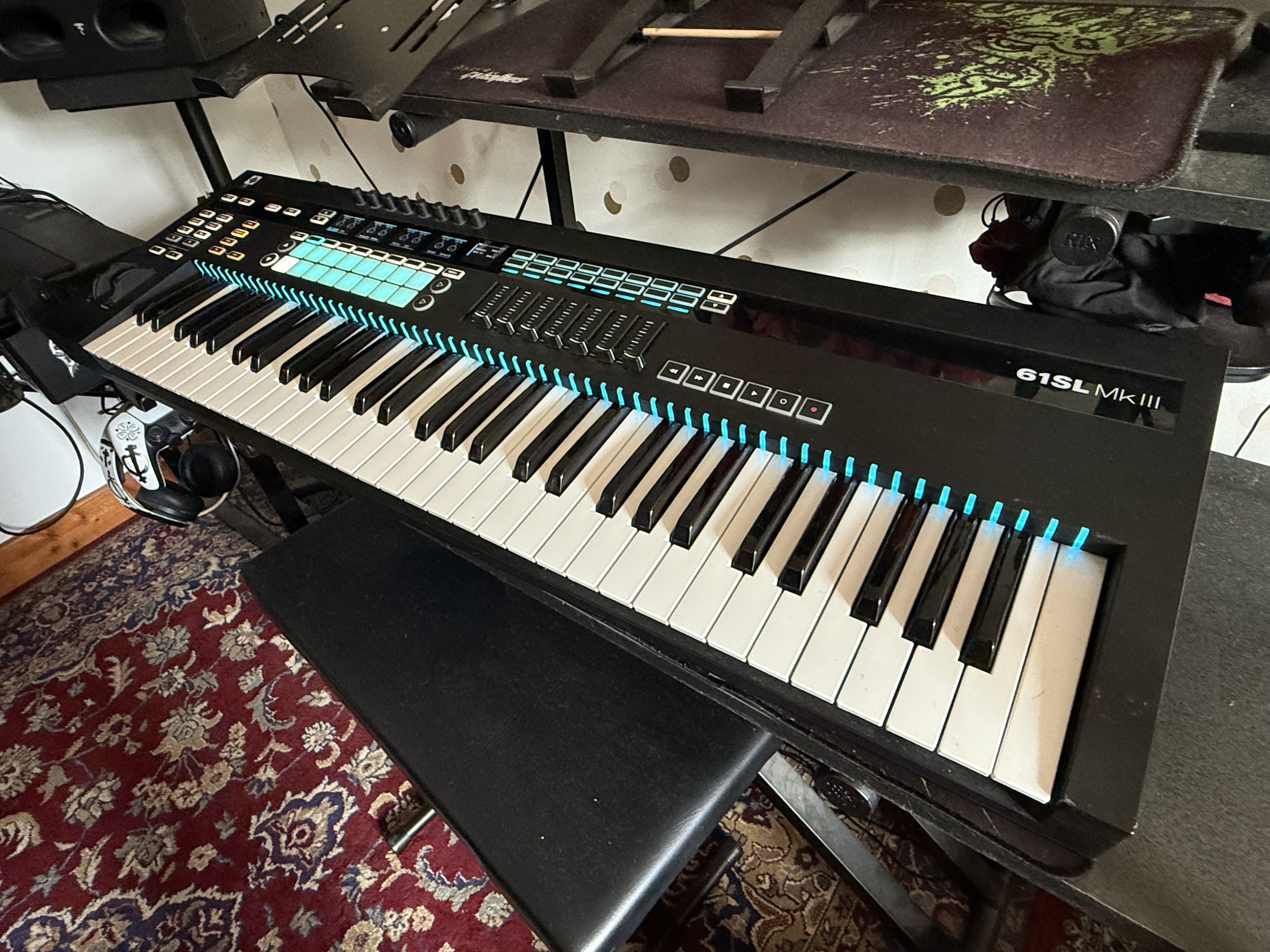 Novation 61SL MKIII (un fader manquant)