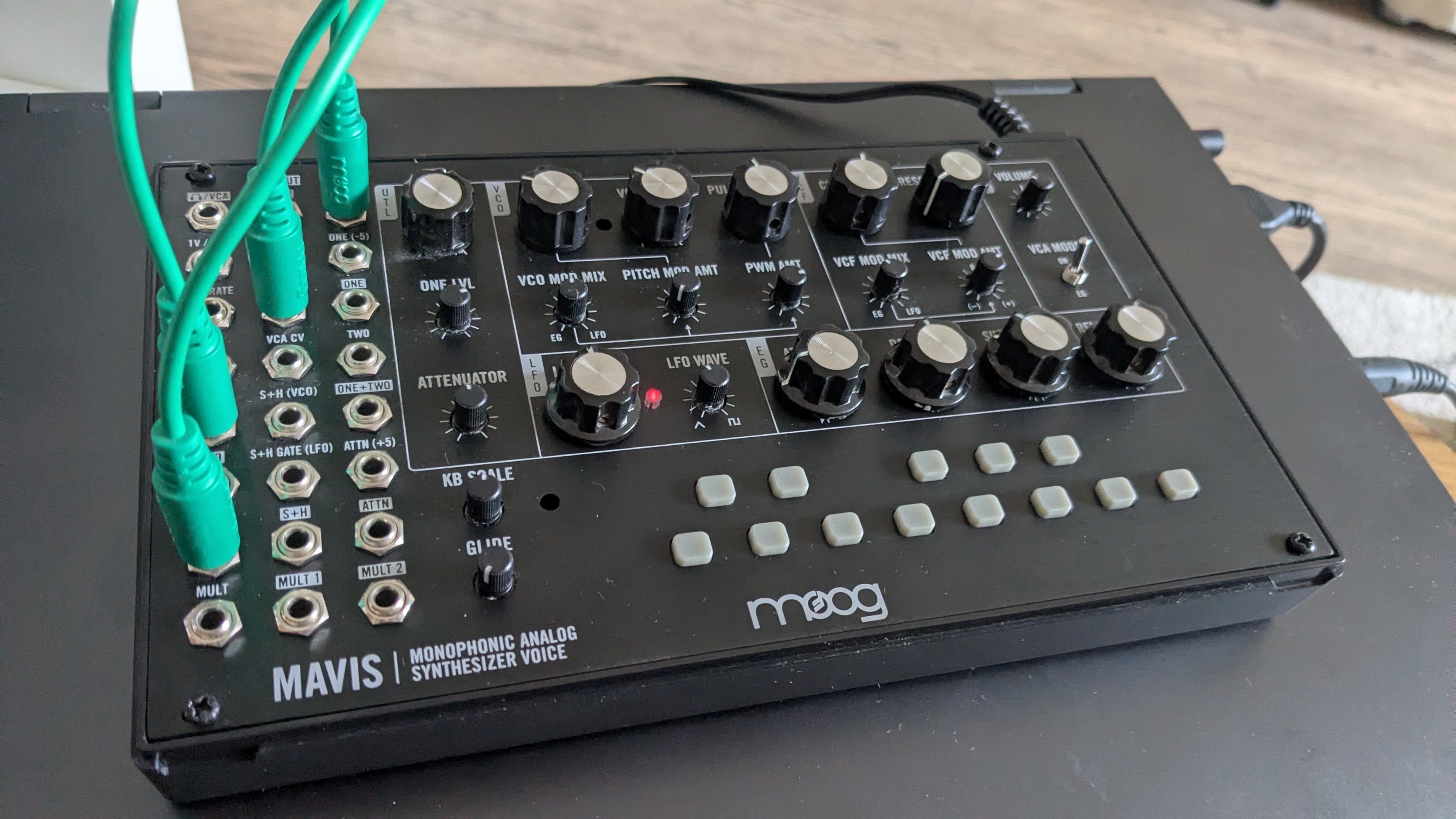 Vends Moog Mavis