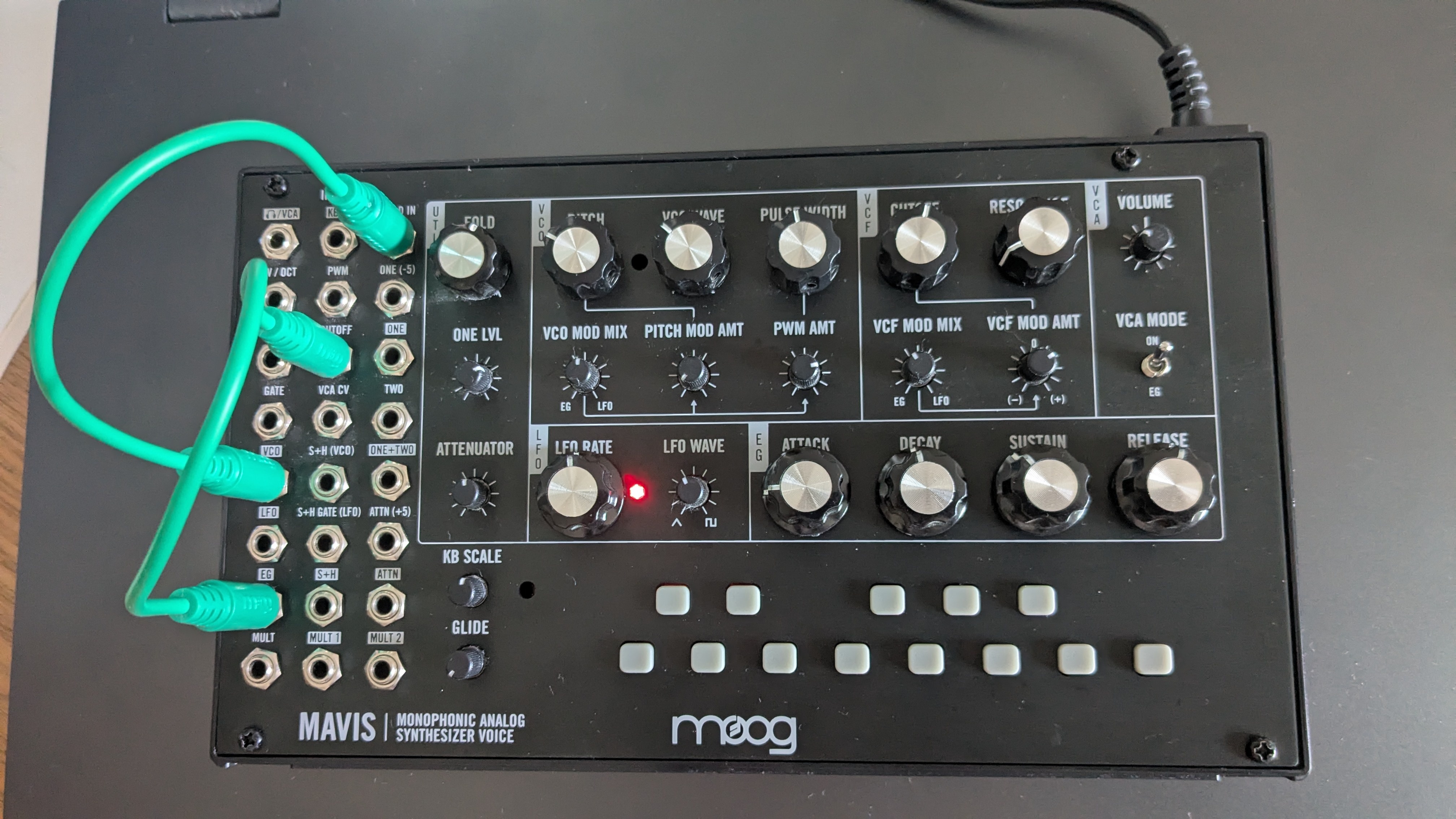 Moog Music Mavis (63900)