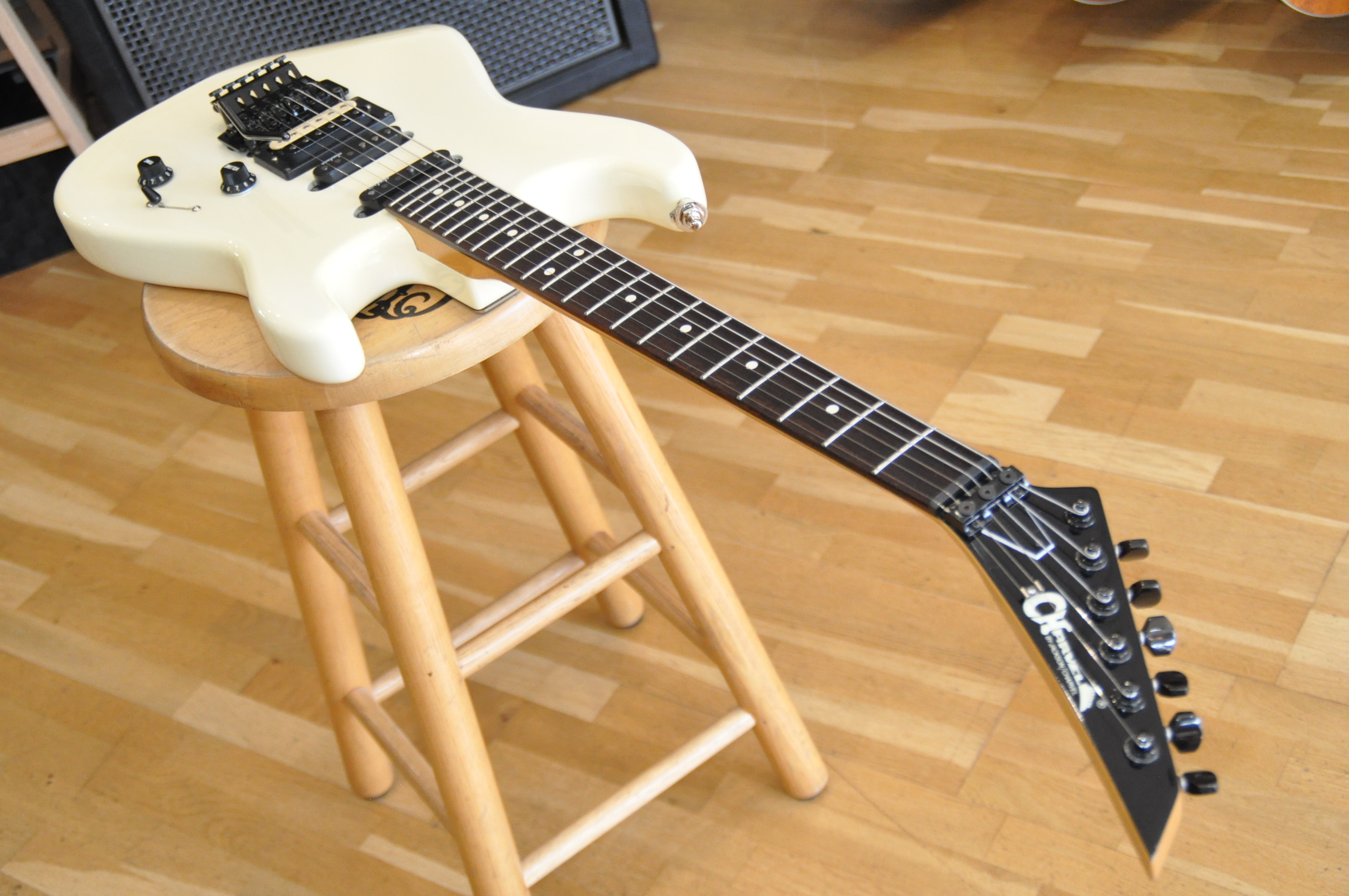 Charvel Model 3 (98111)