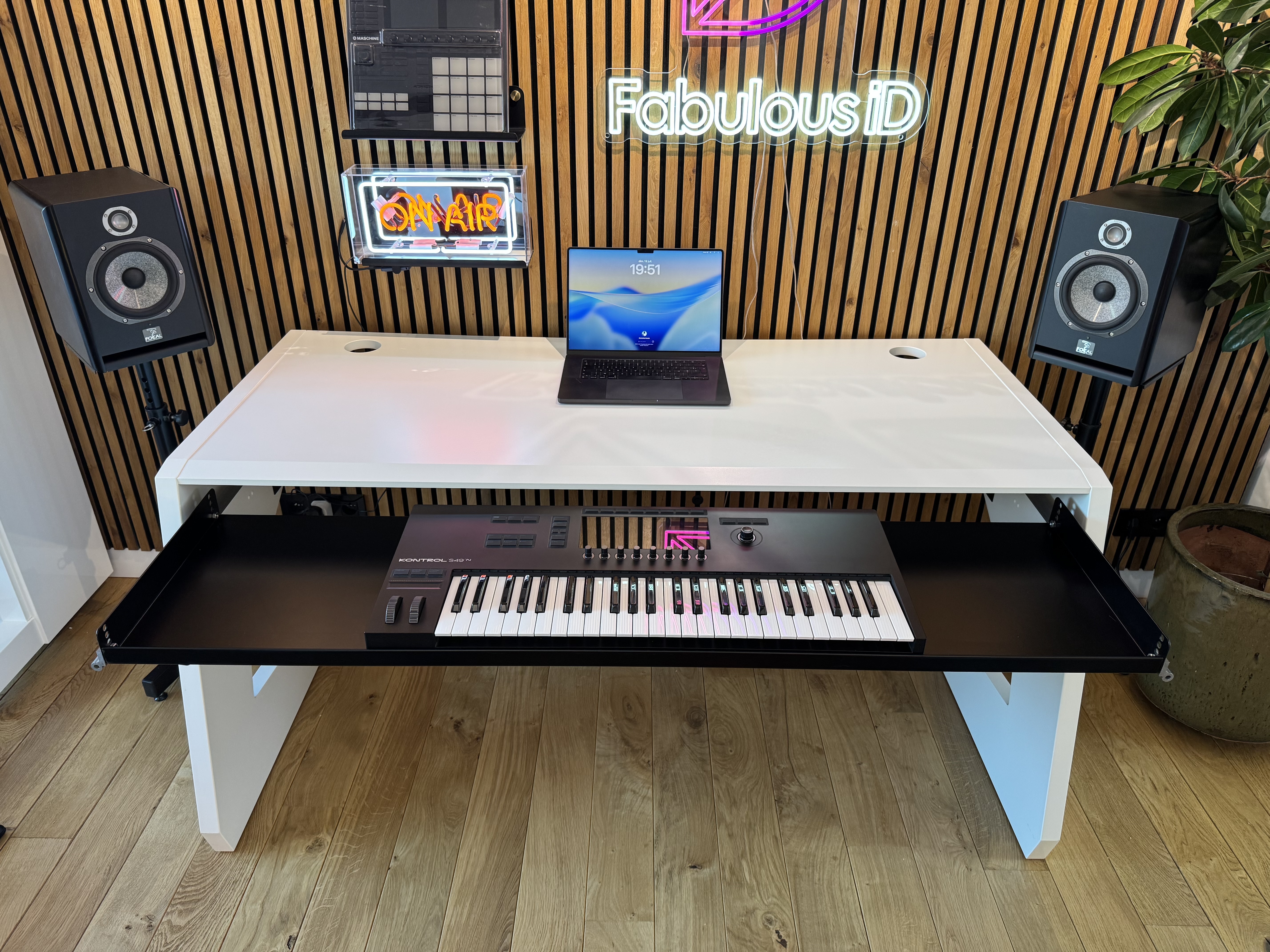 UNTERLASS KEY88 – Bureau de studio – Blanc – Excellent état