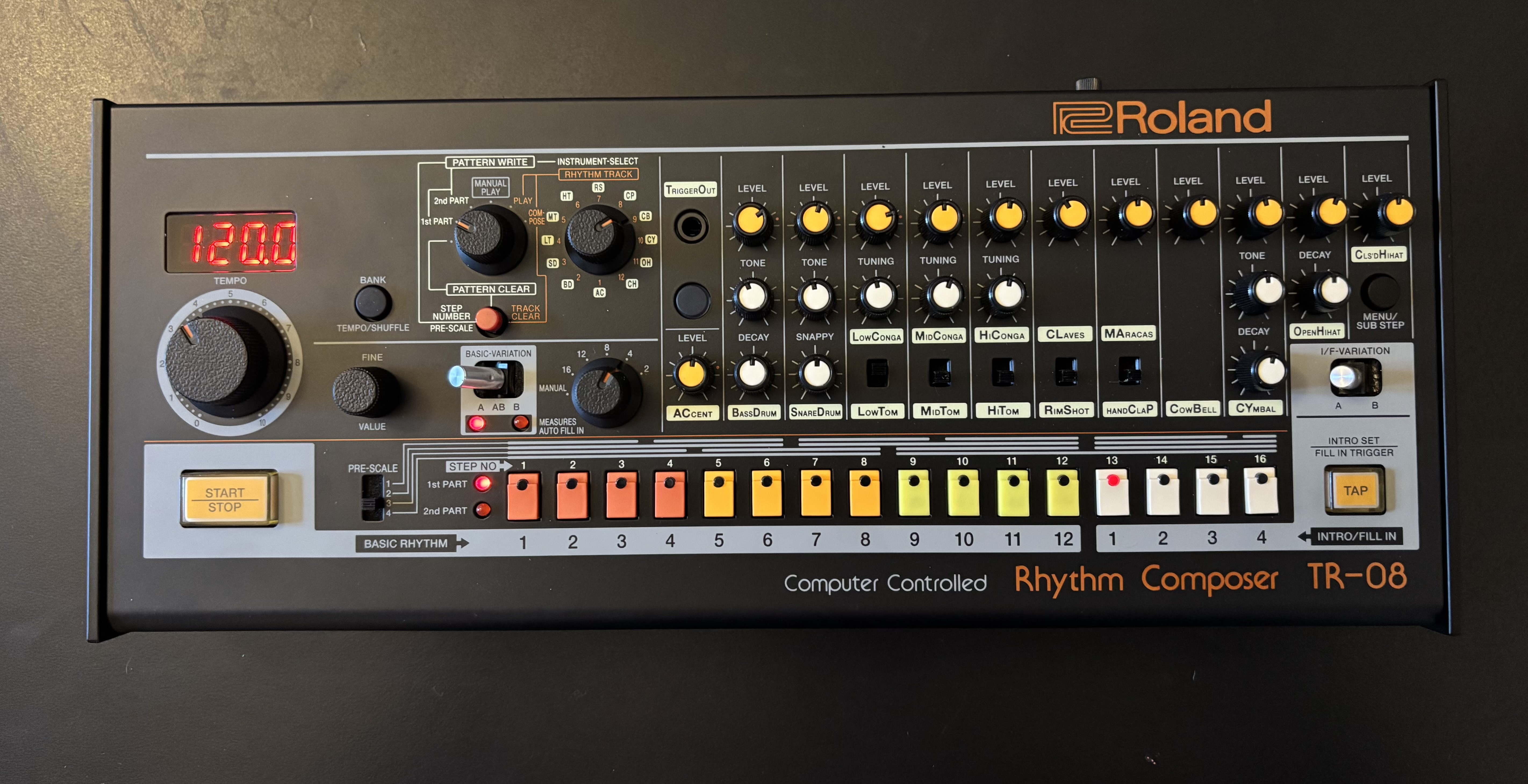 Roland TR-08 (37380)