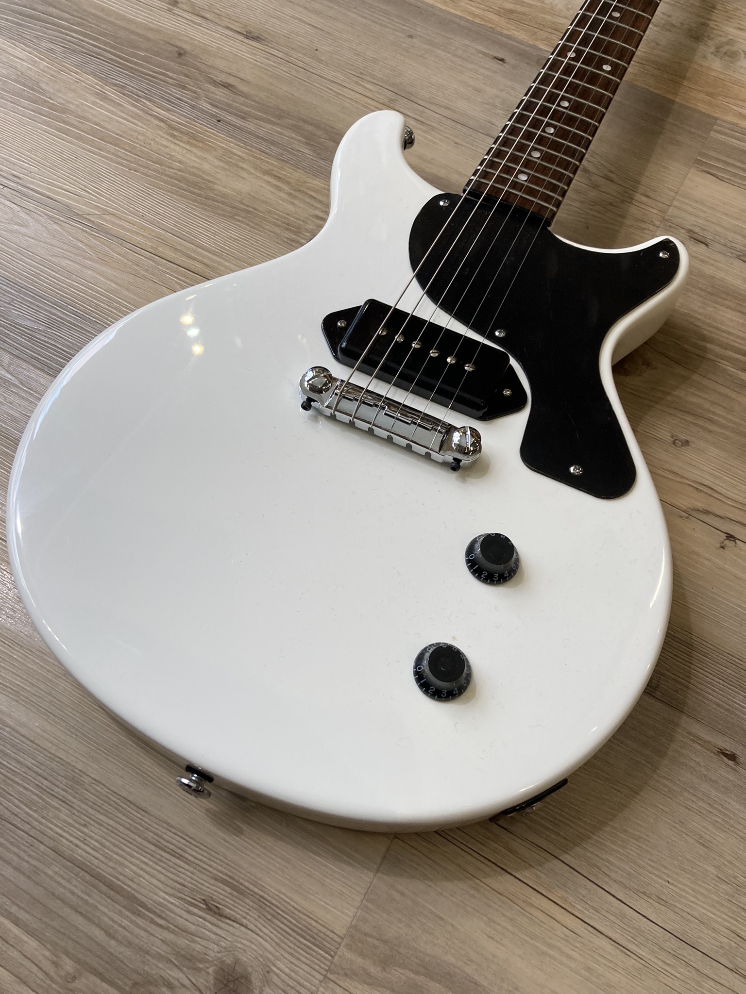 Custom77 London's Burning Raw Power (2267)