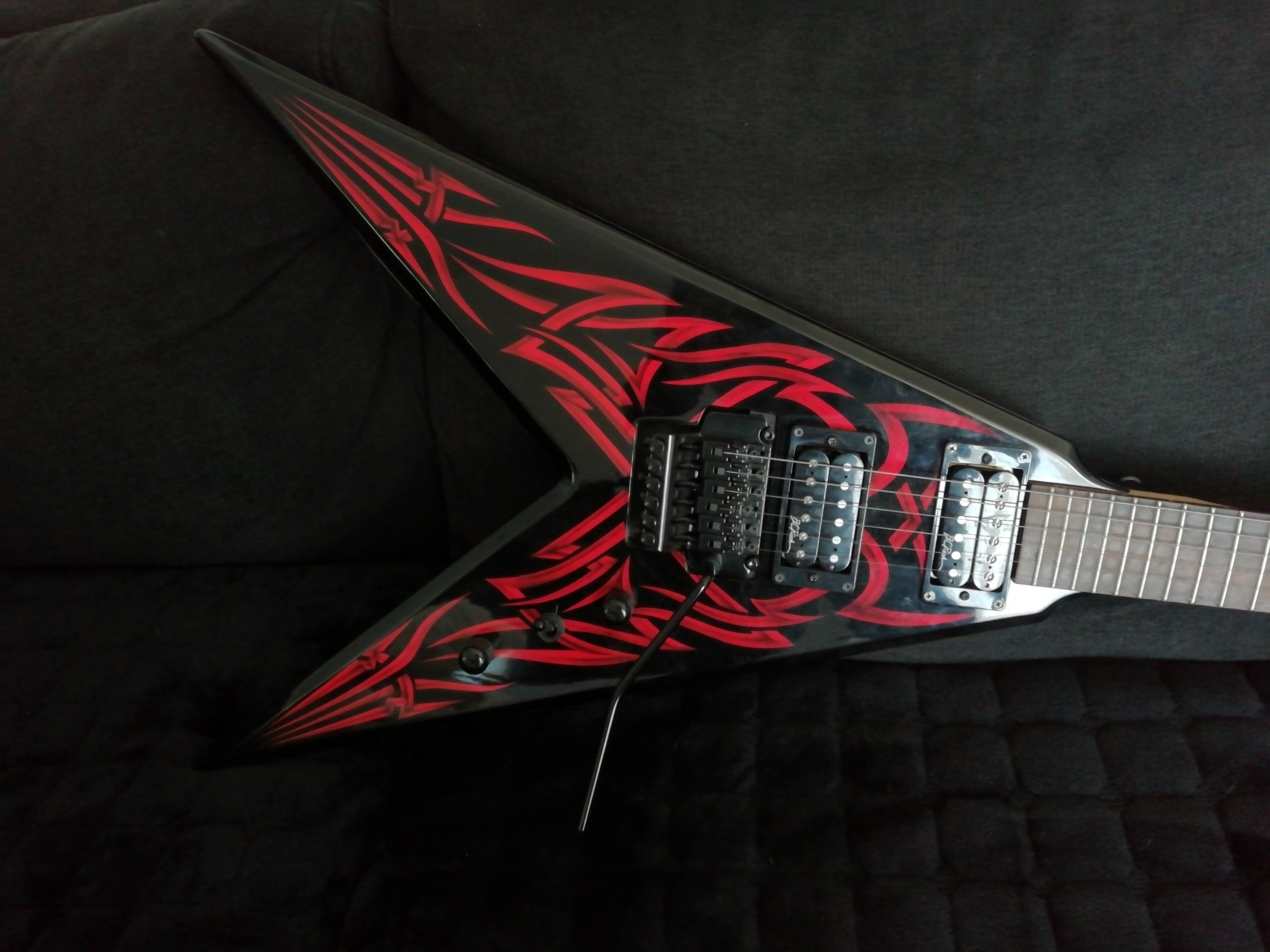 B.C. Rich Kerry King V2 (77147)