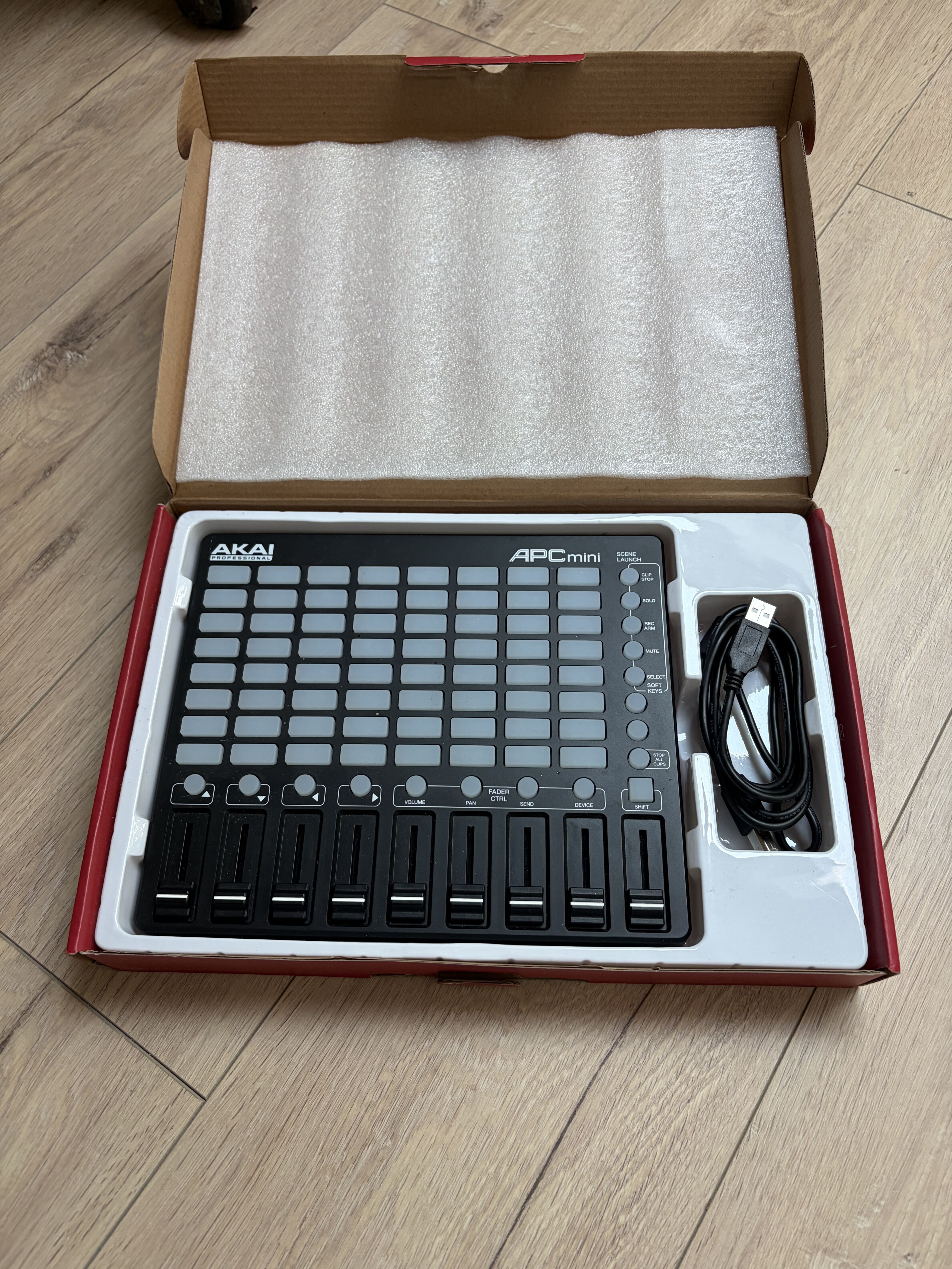 AKAI - APC Mini