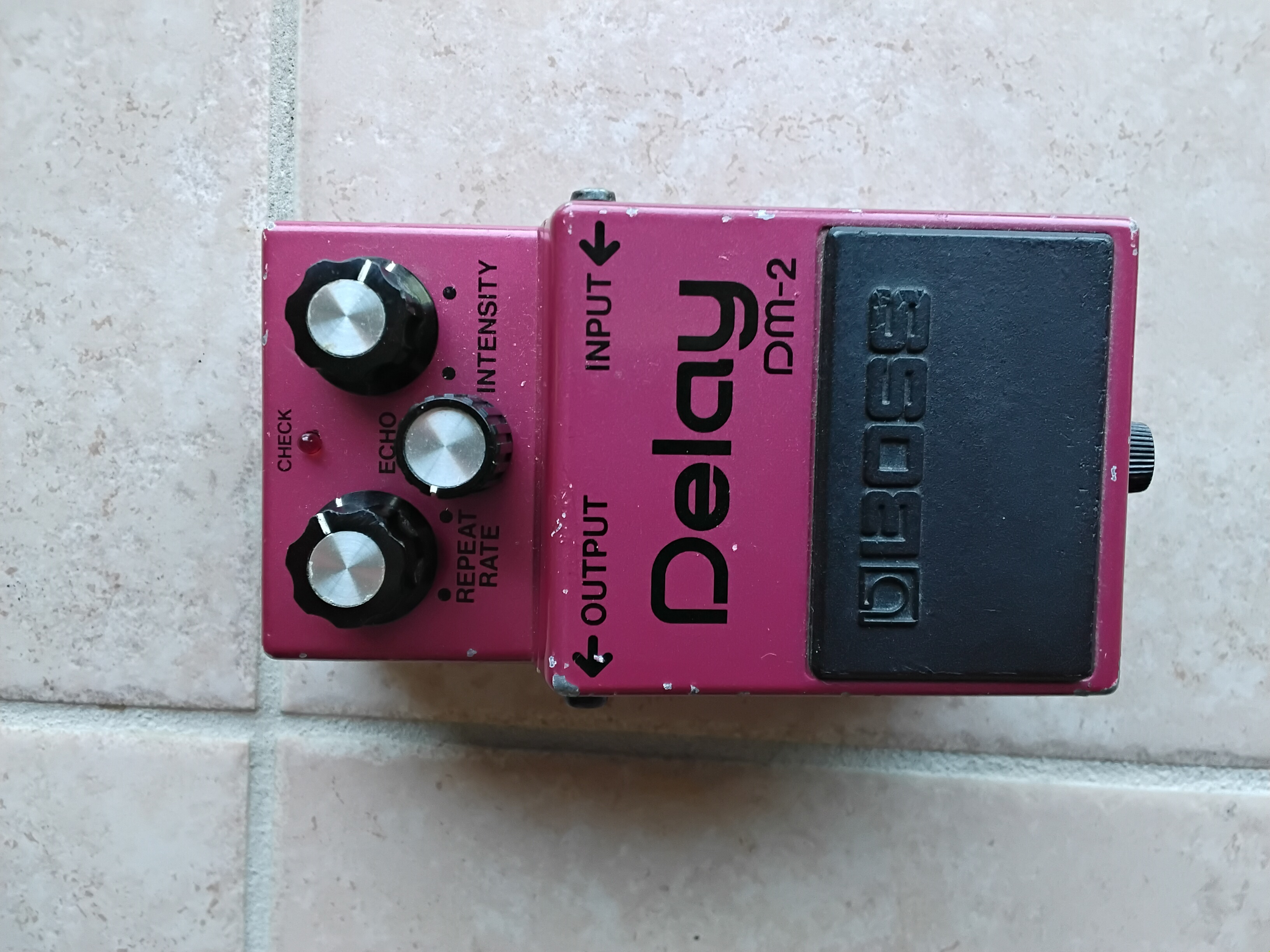 Vends boss dm2 1982